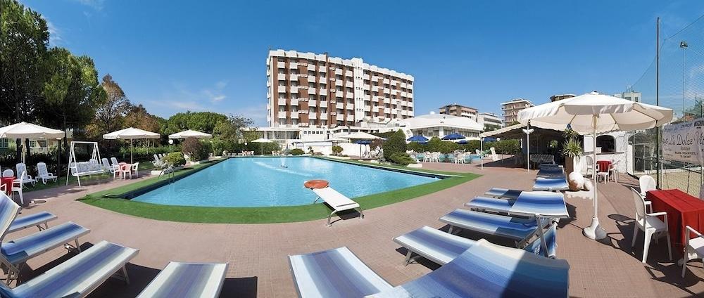 Hotel Color Punta Nord Village - Rimini