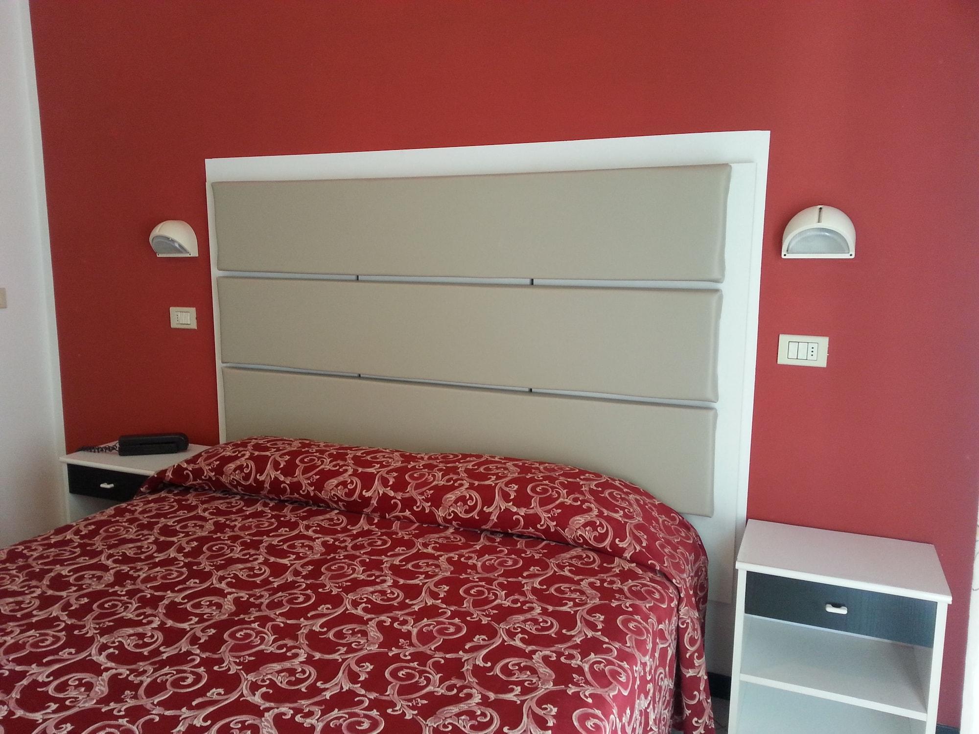 Mizar Hotel 3*