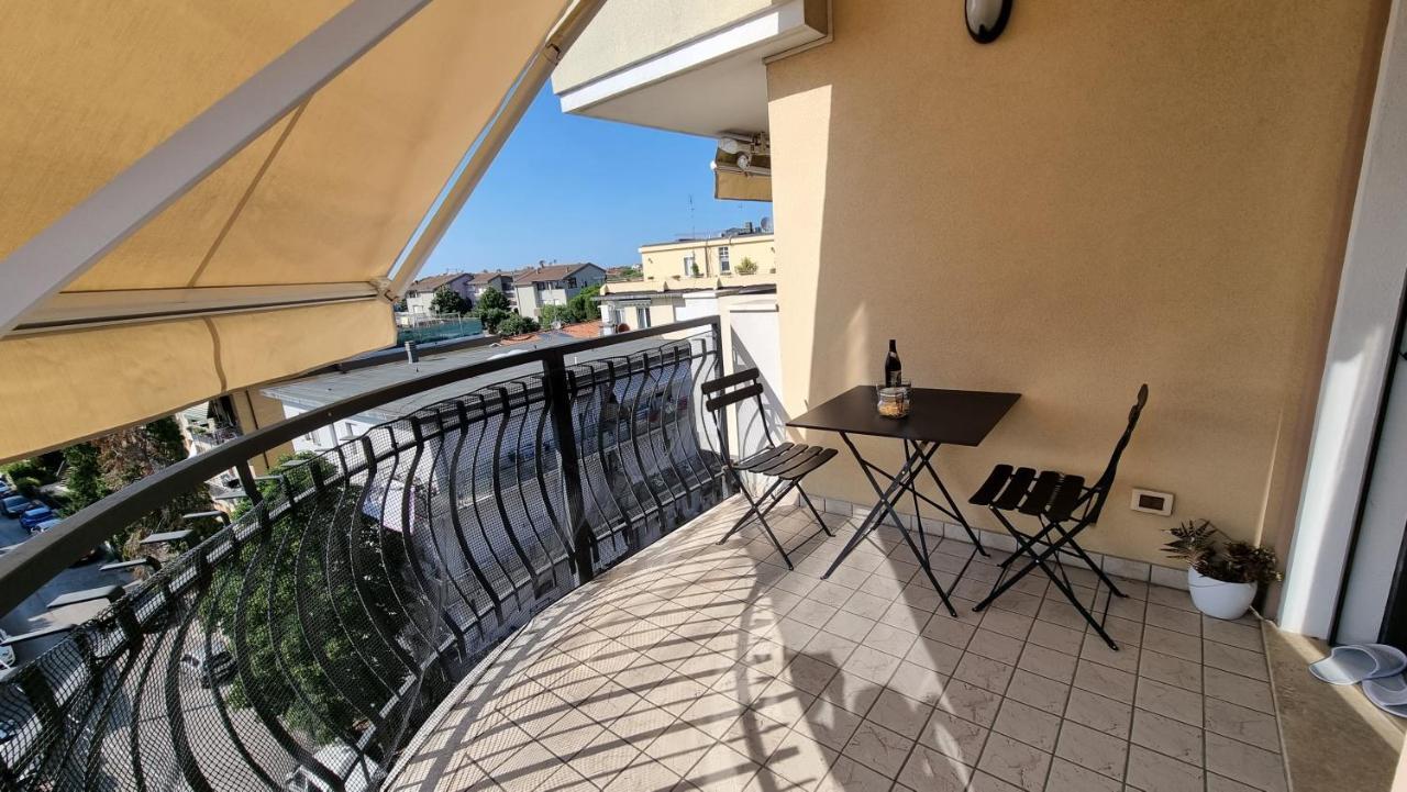 Attico Centro - Palacongressi Apartment