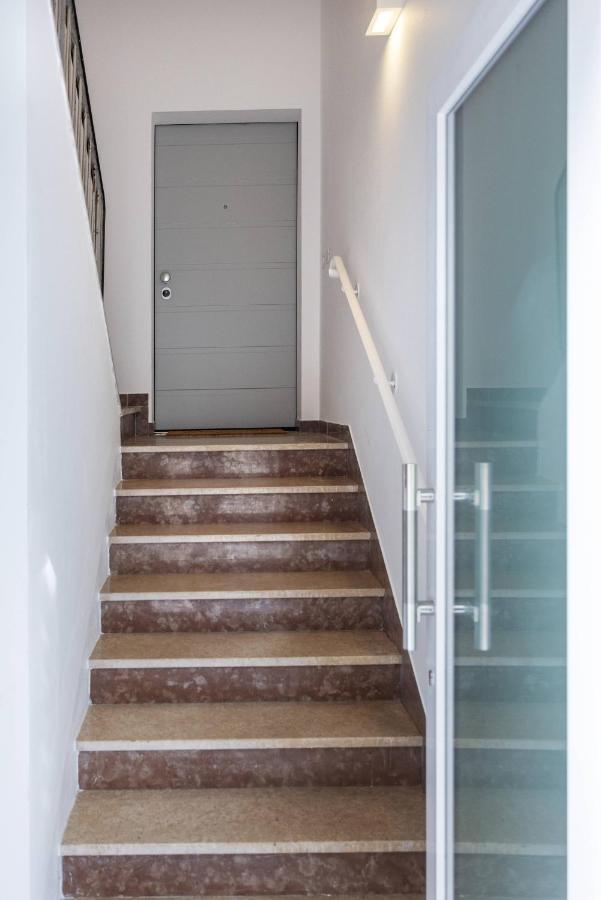 We - Fante House, Appartement