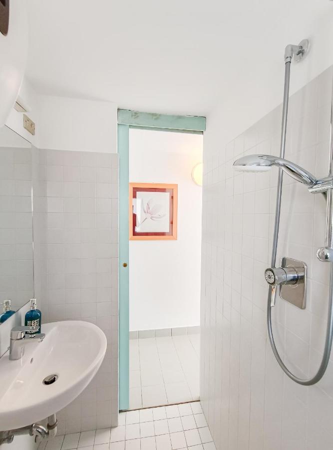 Attico A Marina Centro Appartement