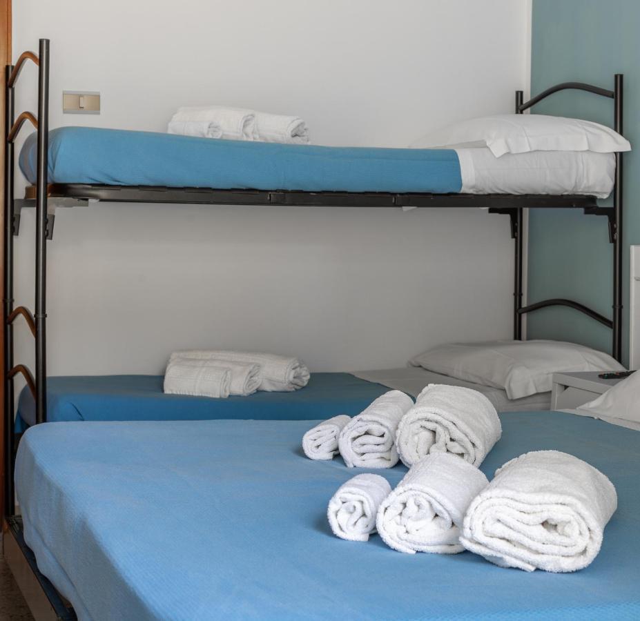 Hotel Maris