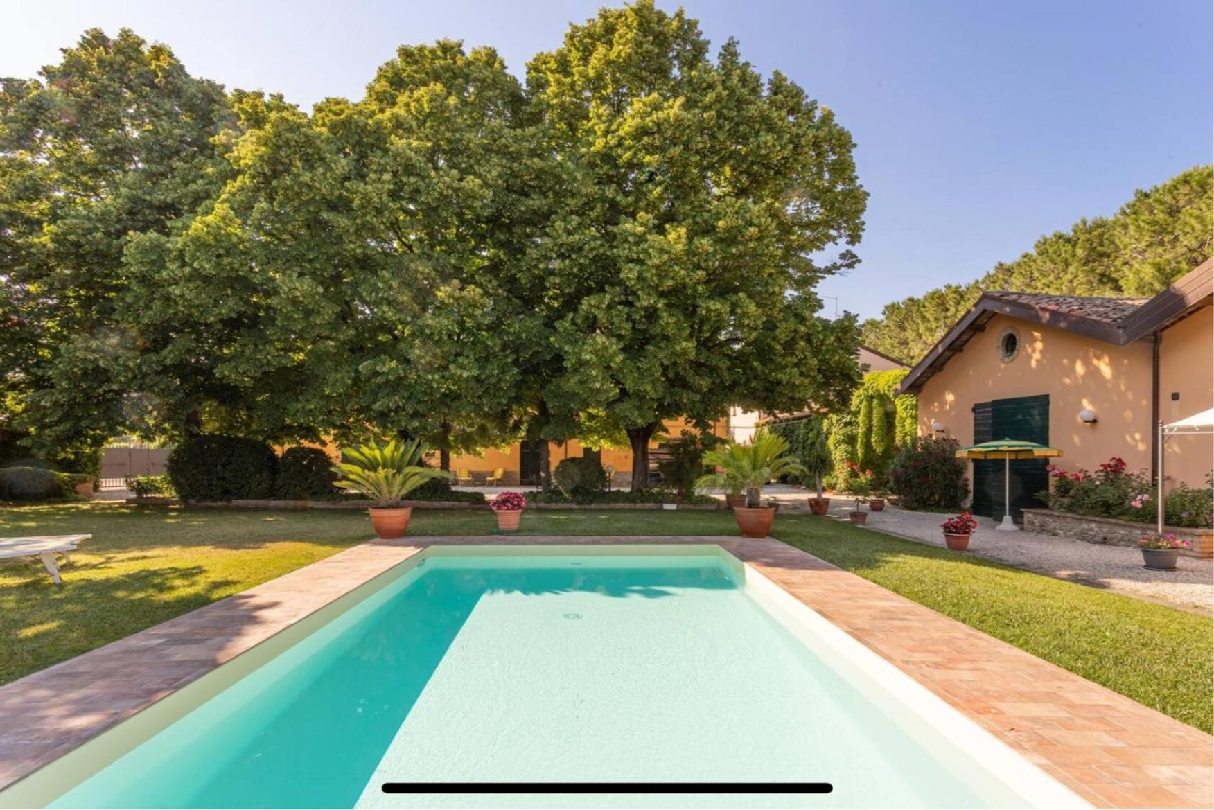 Villa Podere Terrerosse Con Piscina Nell'entroterra Di *