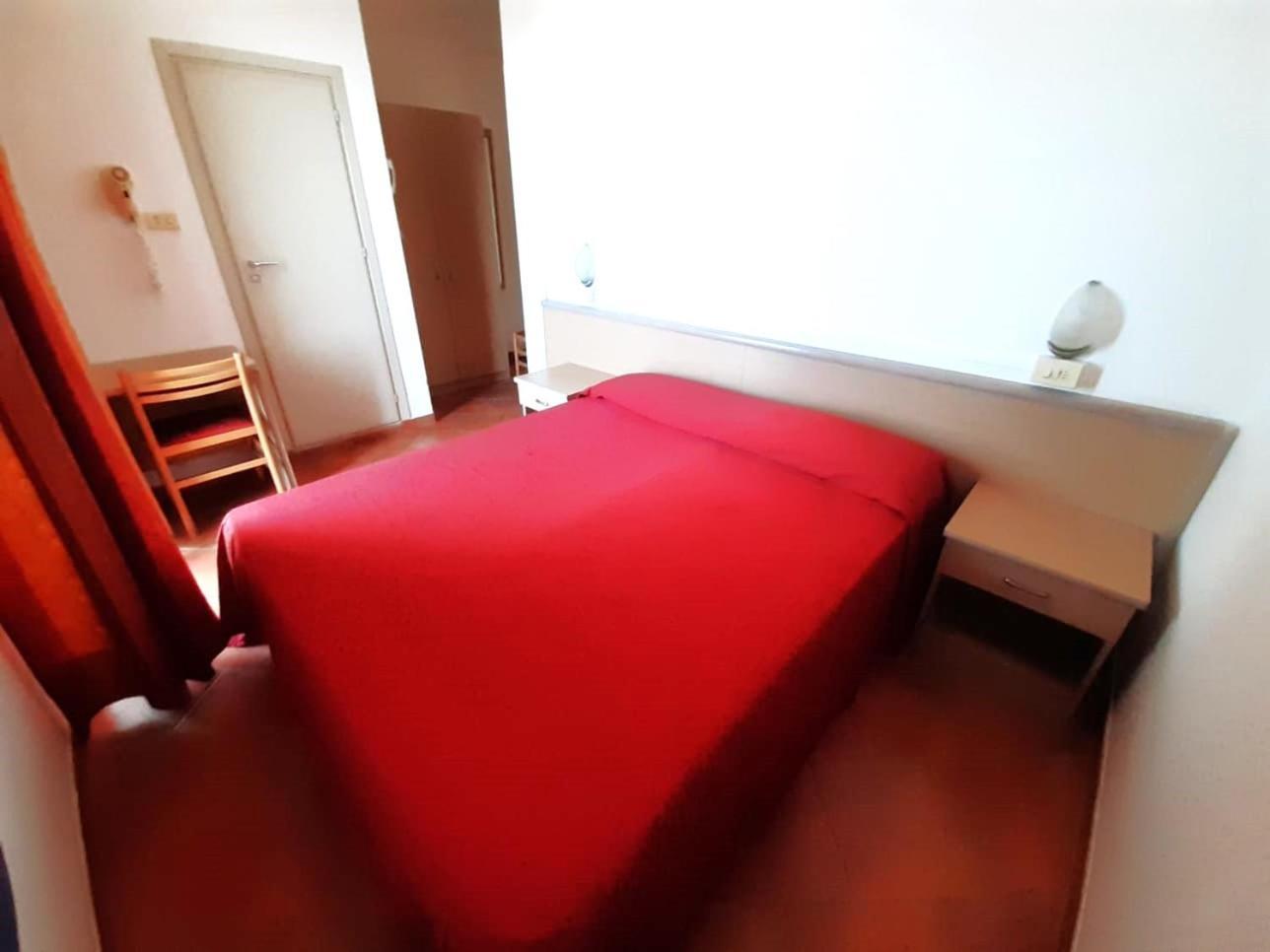 Pacesetter Hotel