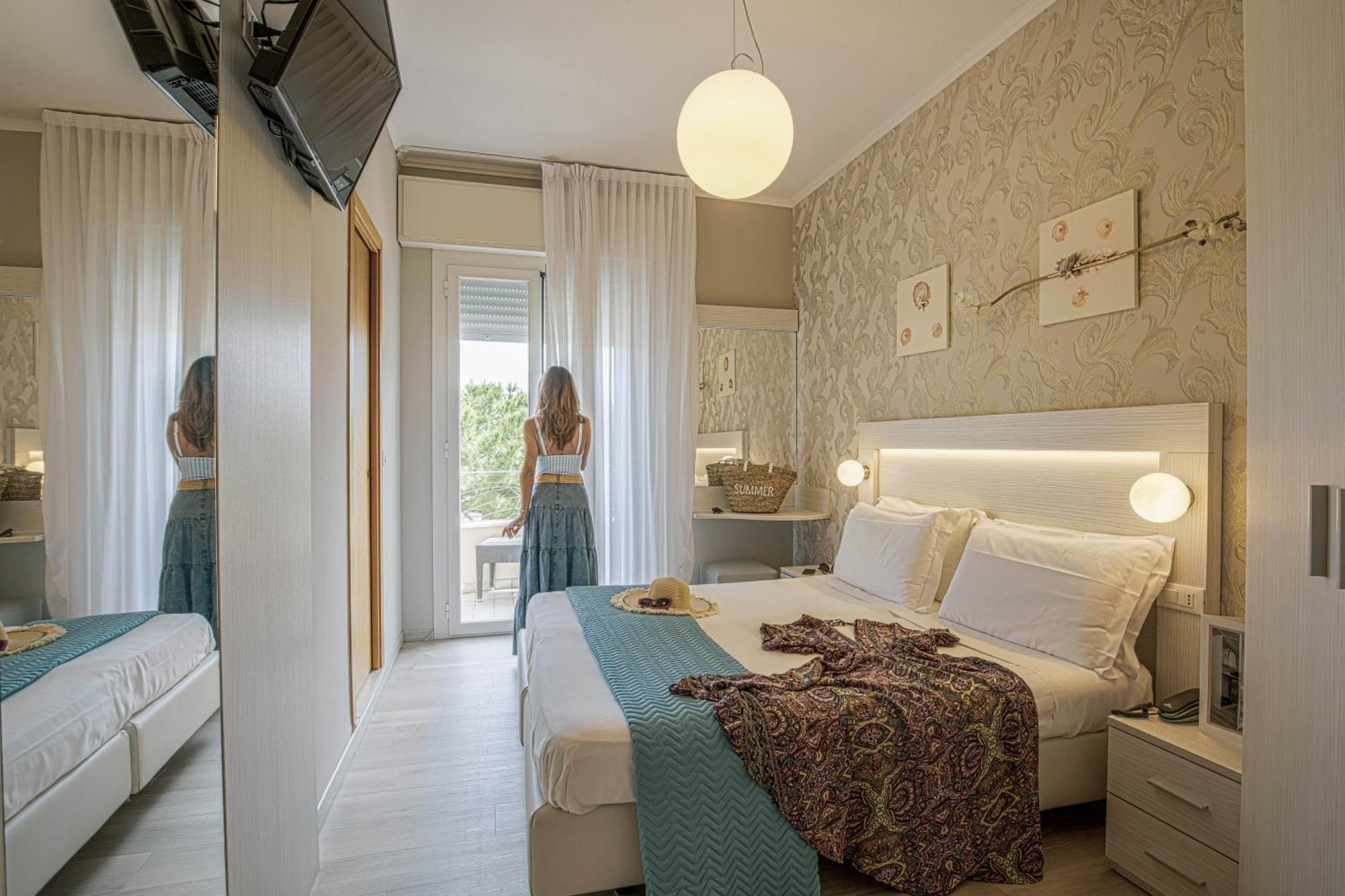 Ombretta Mare Hotel Rimini