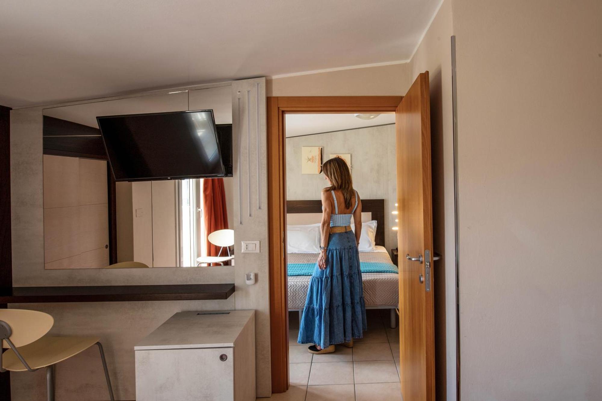 Ombretta Mare Hotel 3*