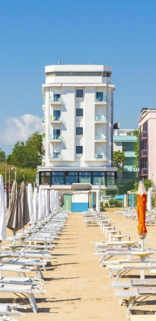 Grand Meeting Hotel 3*