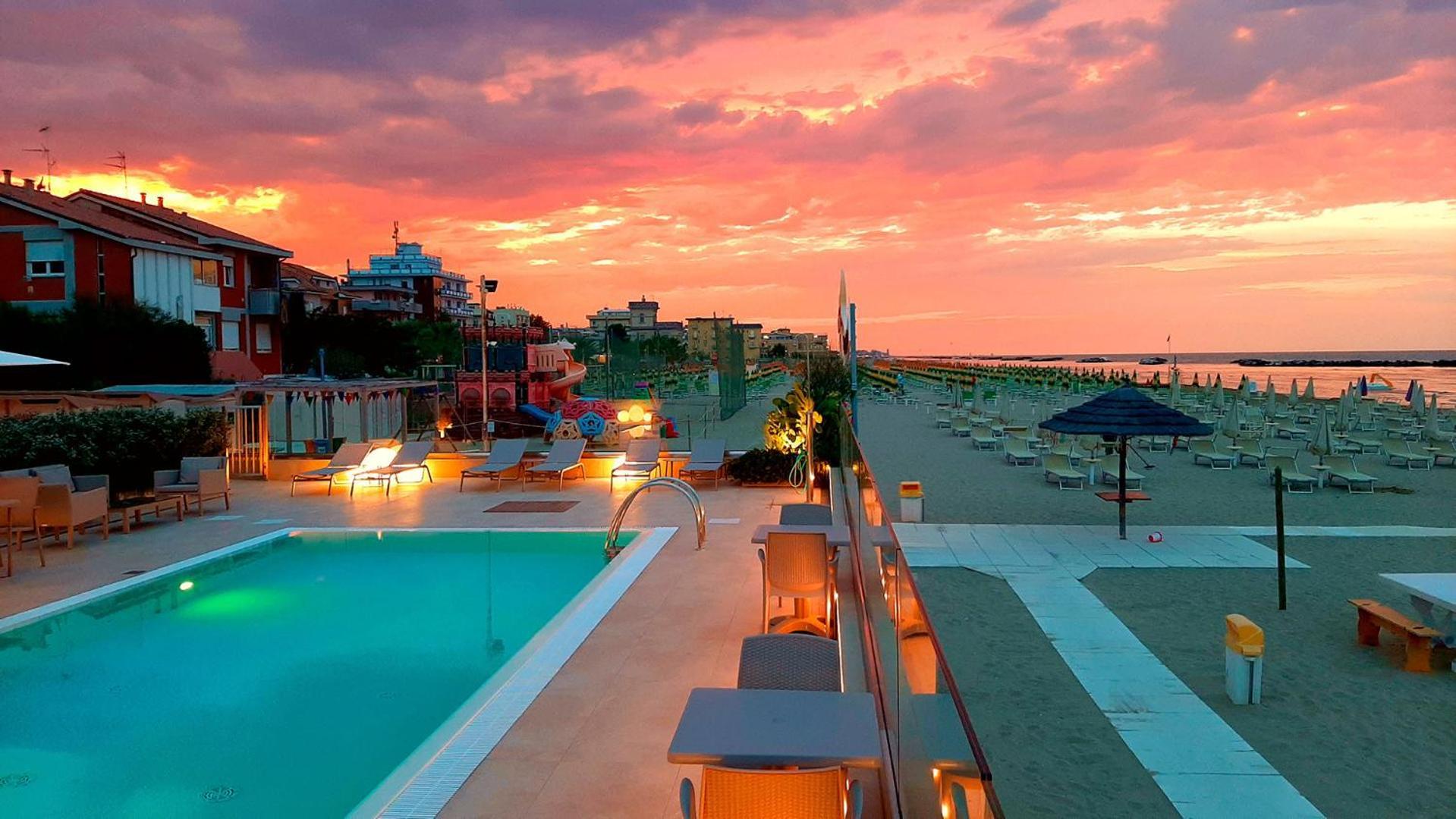 You&me Hotel Rimini