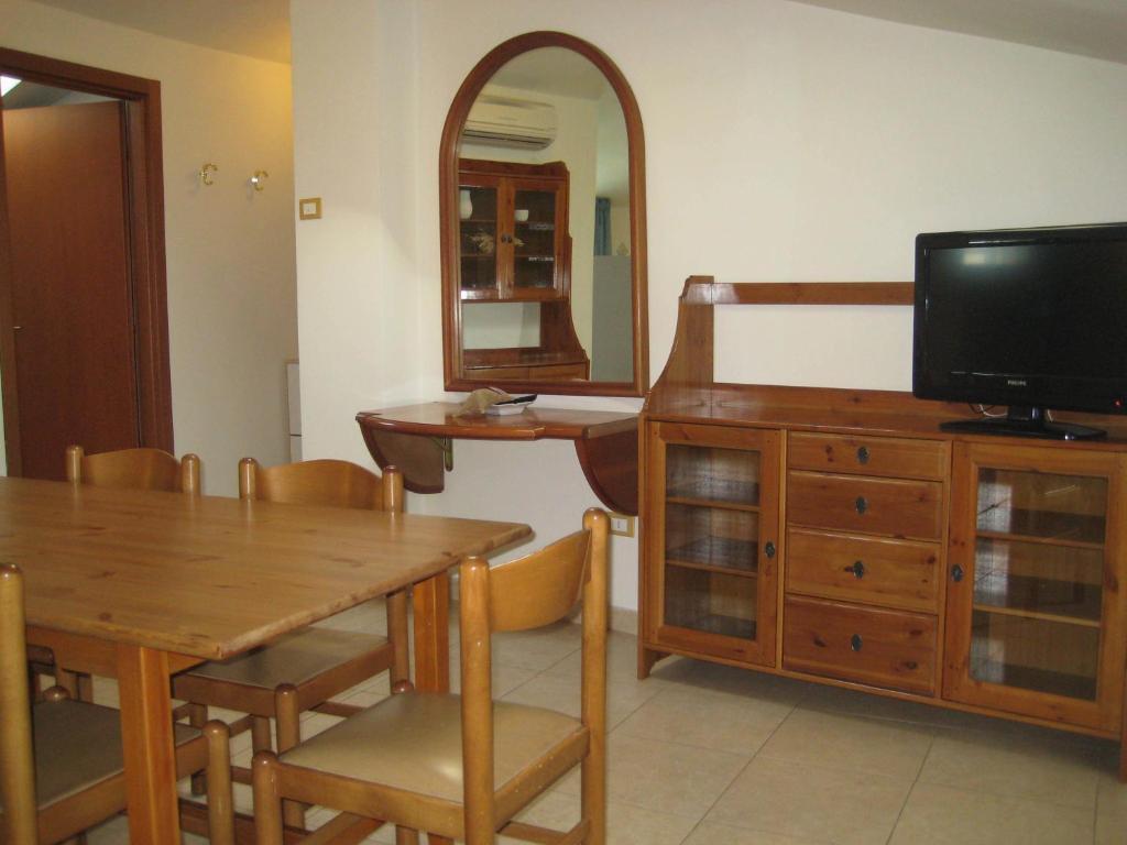 Aparthotel La 3*