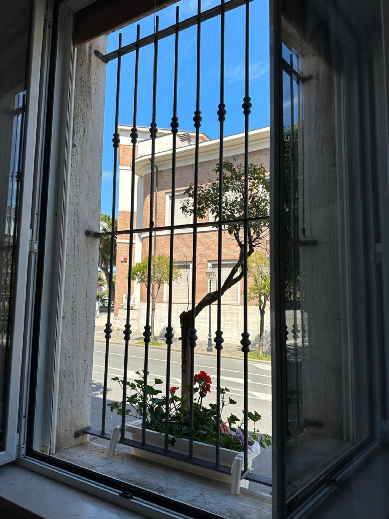 Residenza Galliana Splendido Per 3 Persone A Due Passi Dal Mare, Dal Ponte Di Tiberio E Nel Pieno Centro Storico Di - Ig Residenza Galliana *