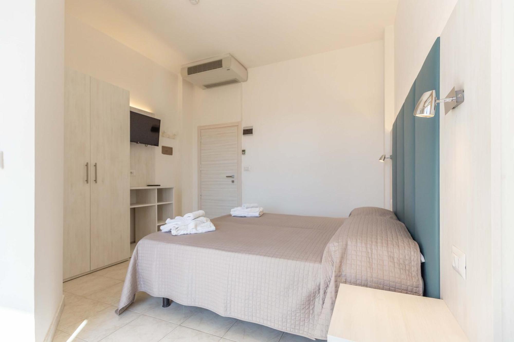Hotel Ribot