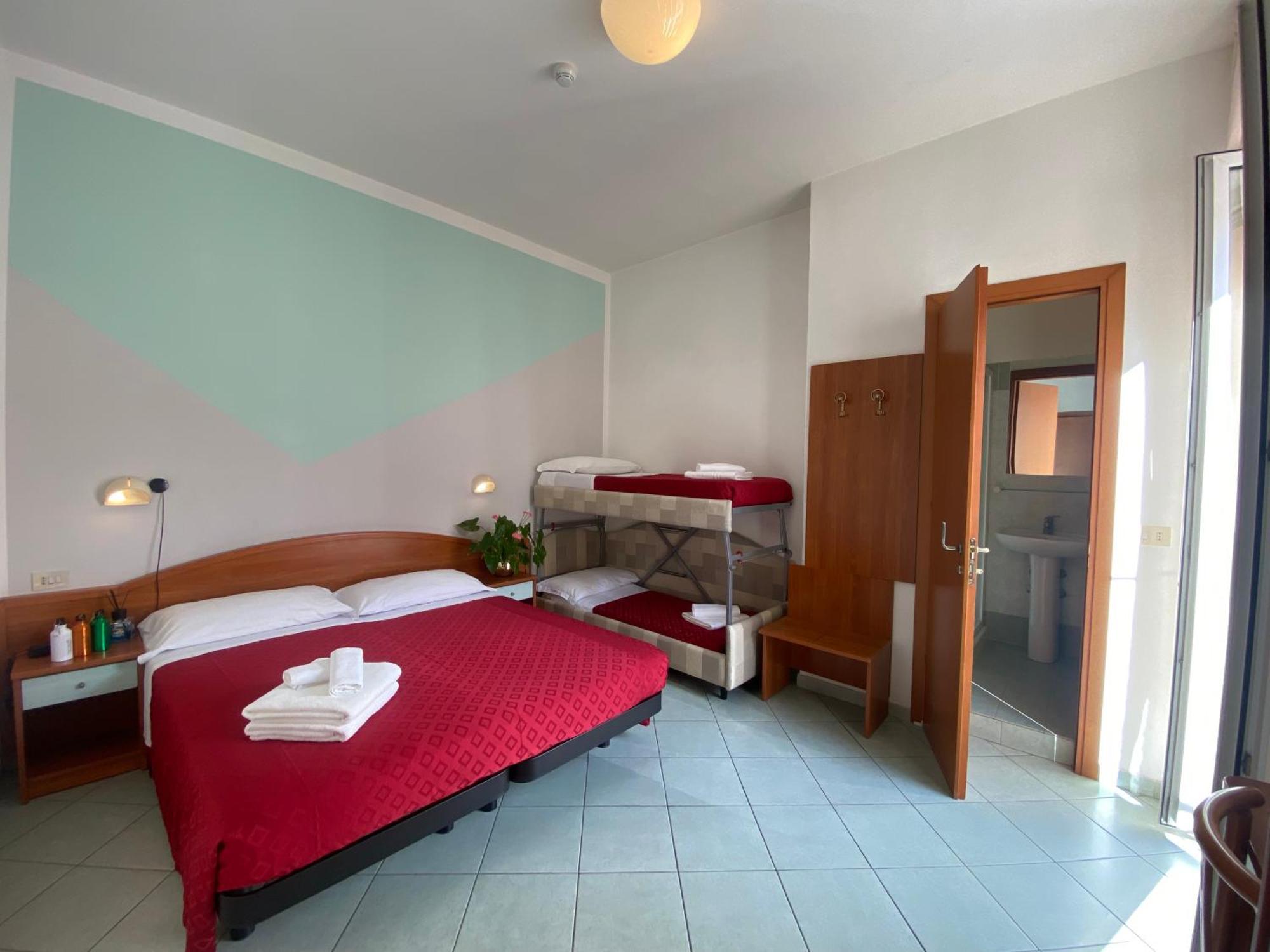 Hotel Caterina 3*