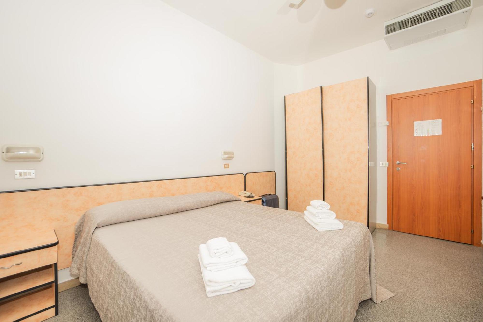 Saint Louis 3* Rimini
