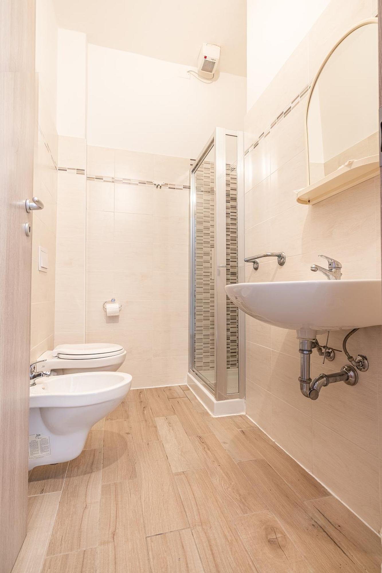 Lily Hotel 3*