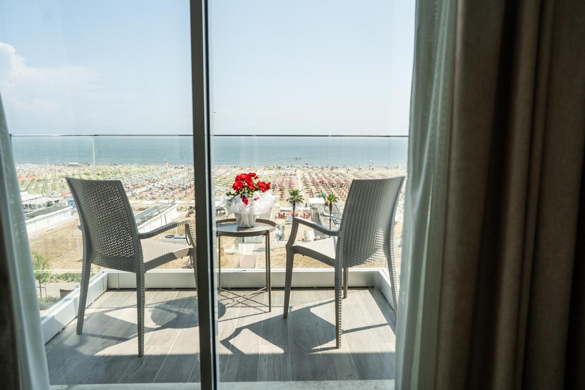 Caesar 3* Rimini