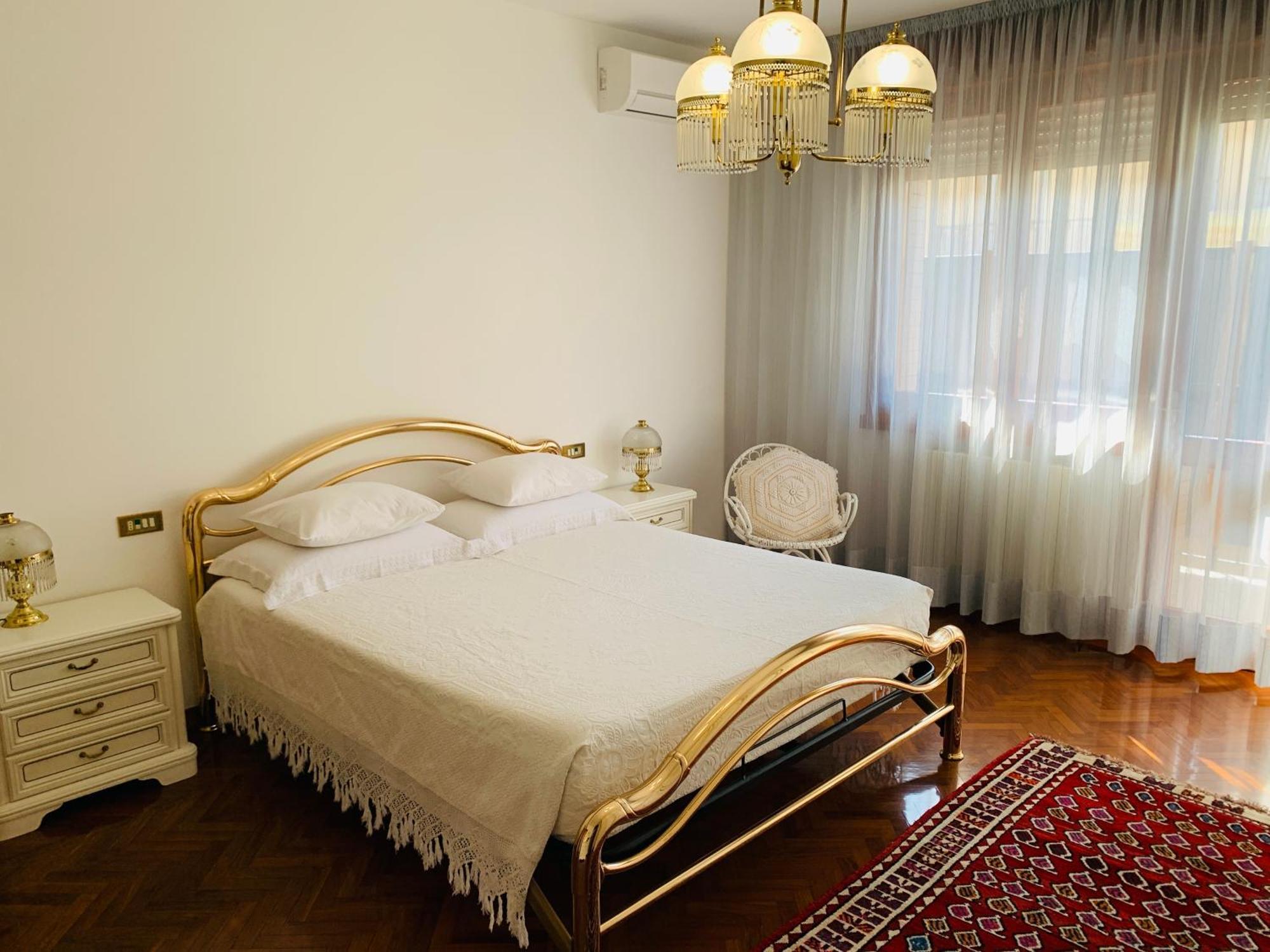 La Maison - * Rimini