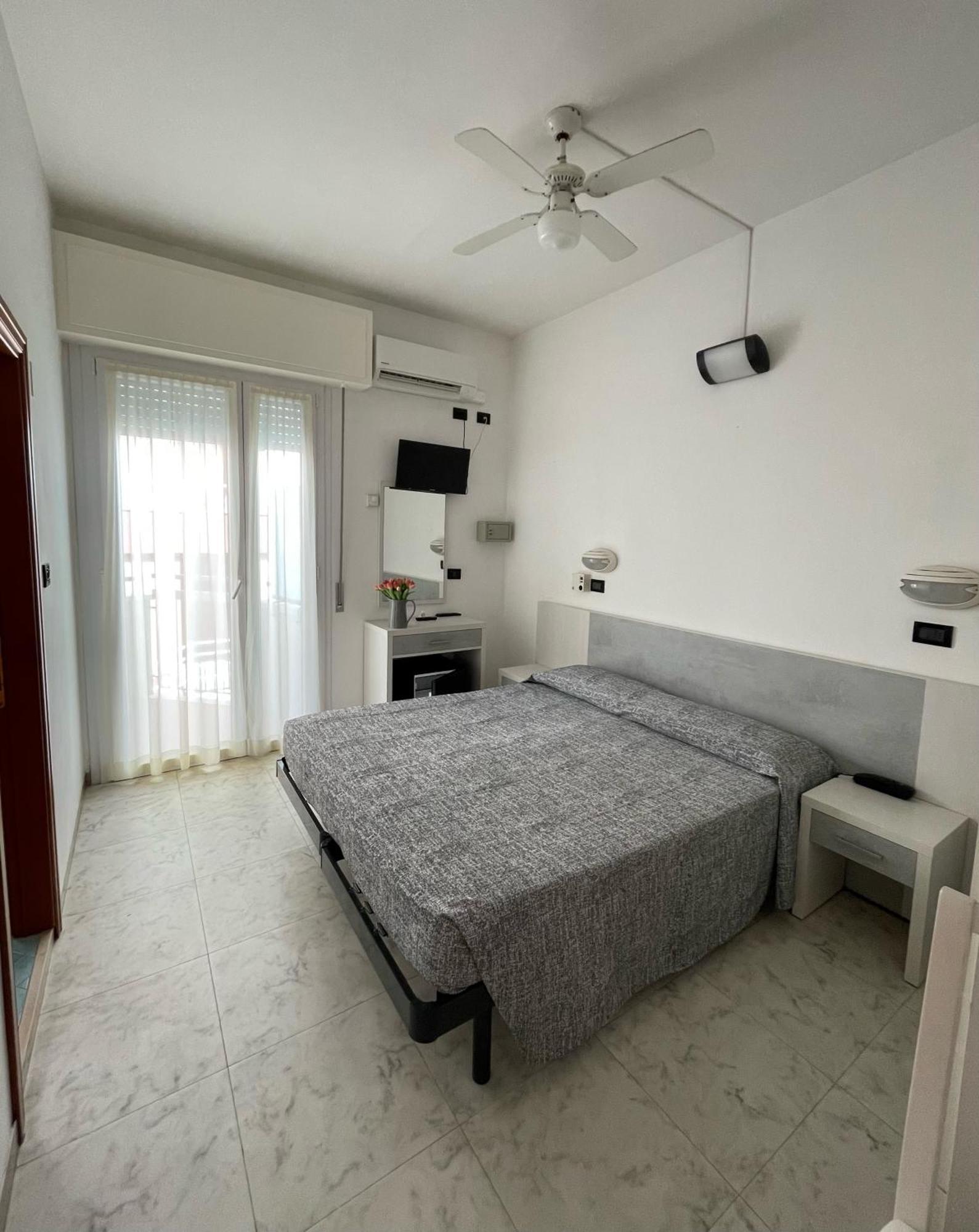 Haway Hotel 3*