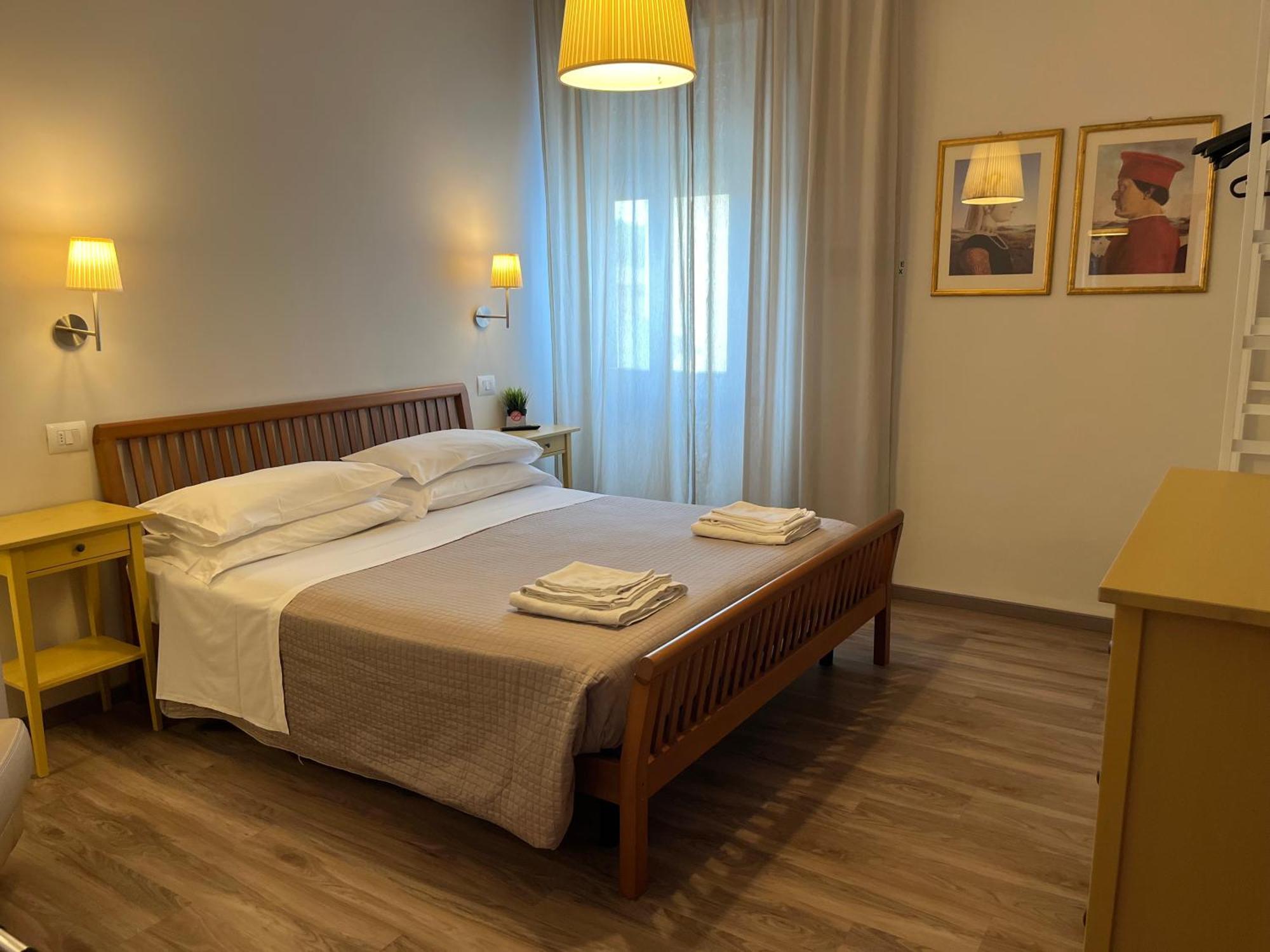 T Hotel 3*