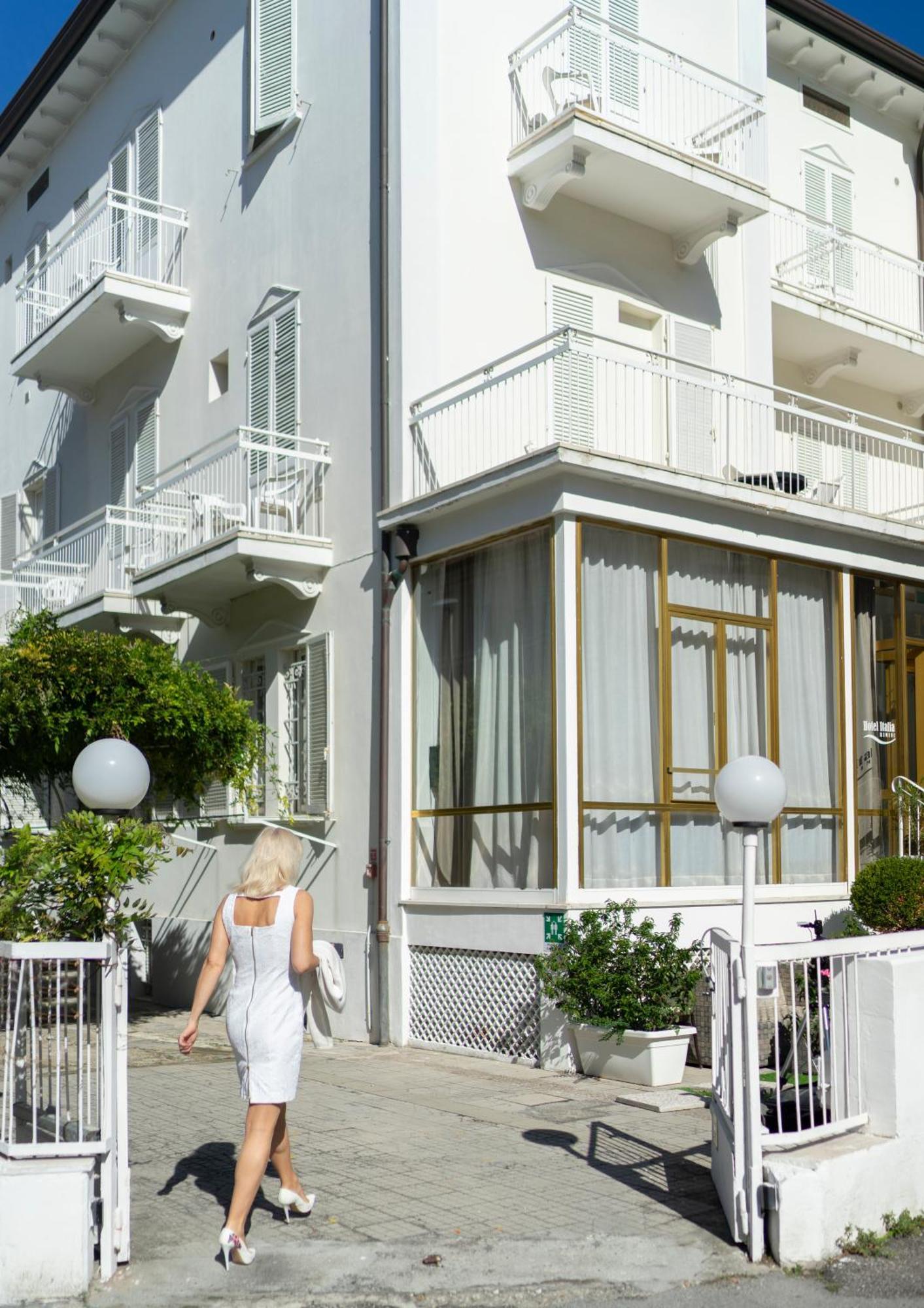 Hotel Italia 3*