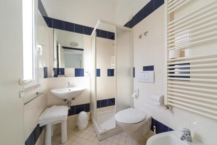 Hotel Roma 2*