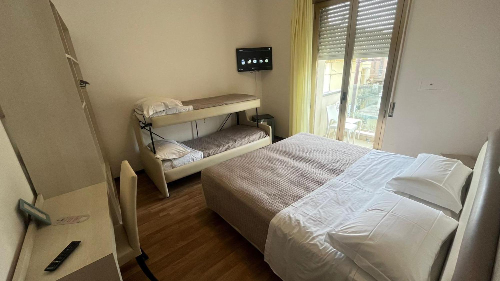 Hotel Riviera Mare Life 3*