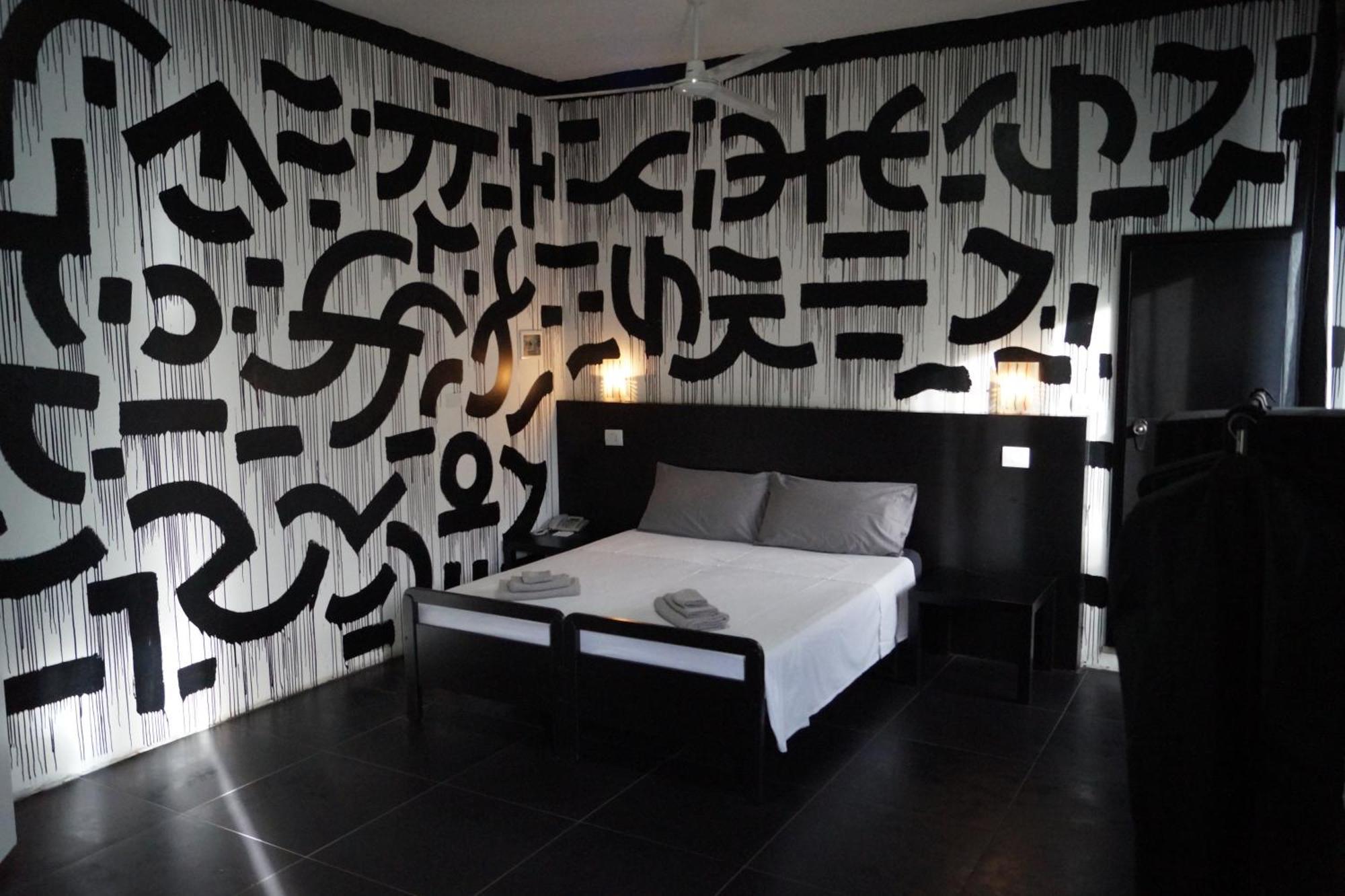 Hotel Stupido
