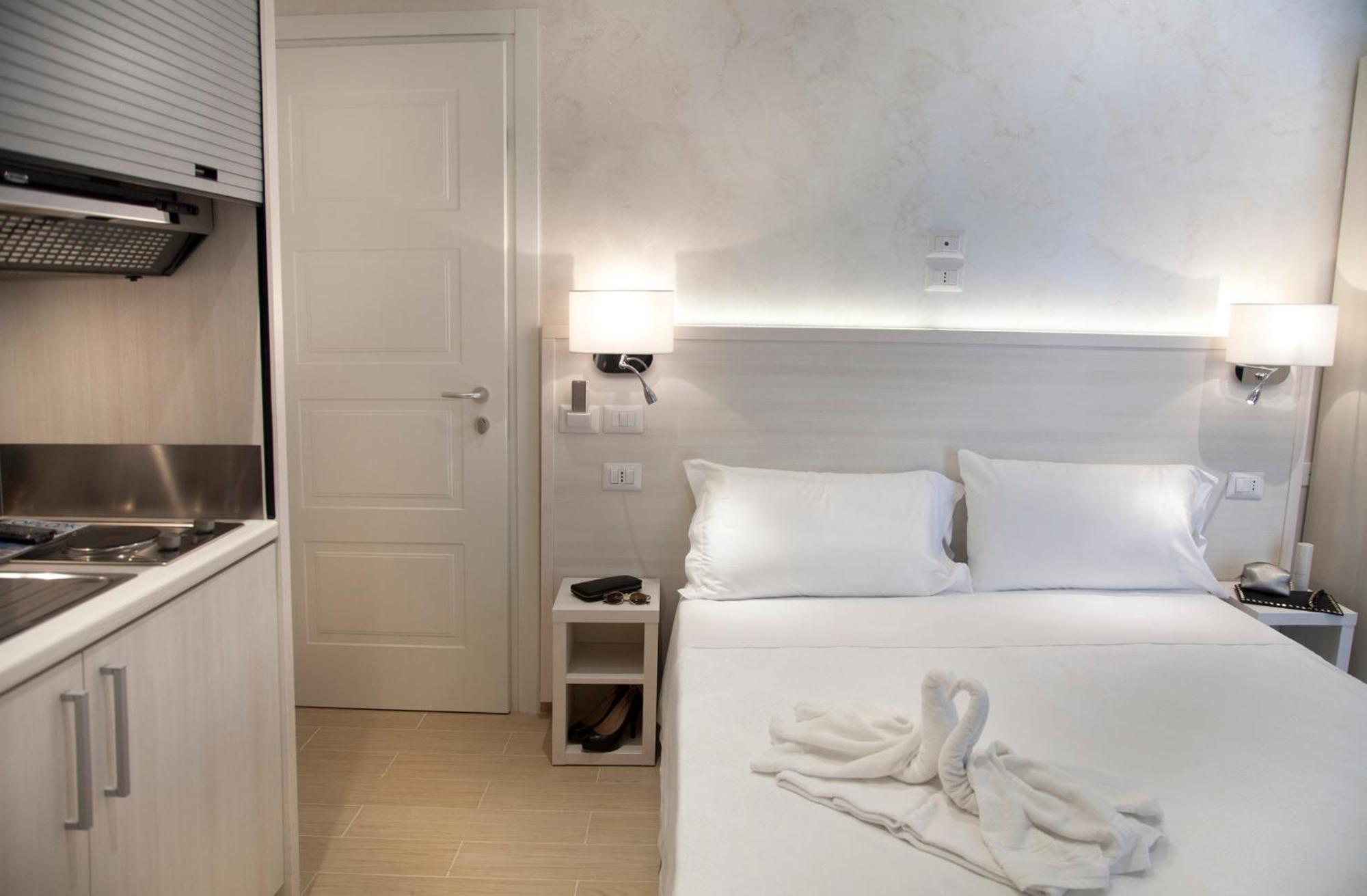 Aparthotel Maria Grazia 3*