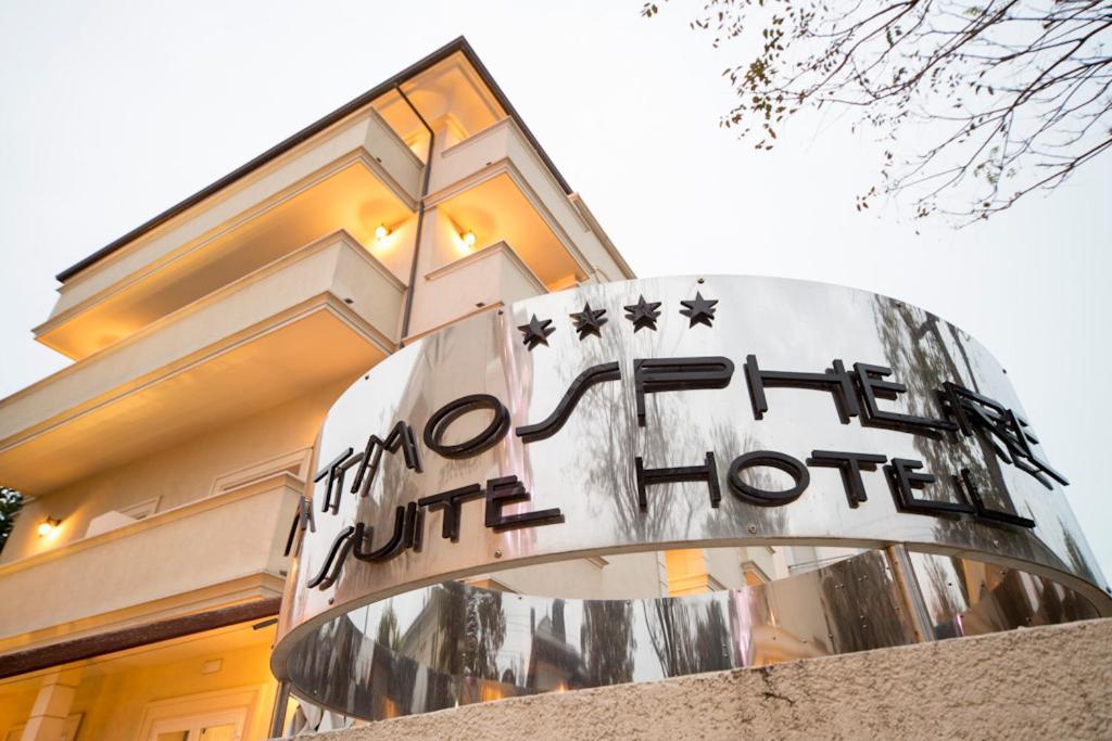 Hotel Atmosphere