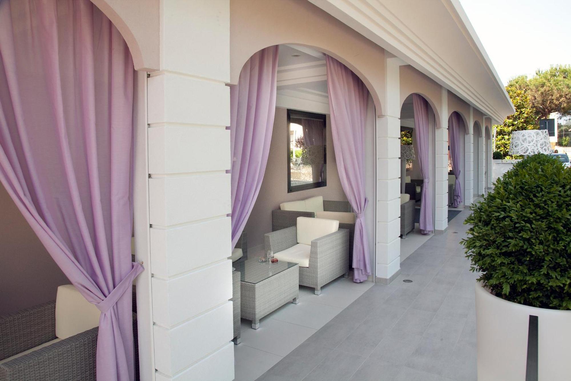 Hotel Paola Rimini