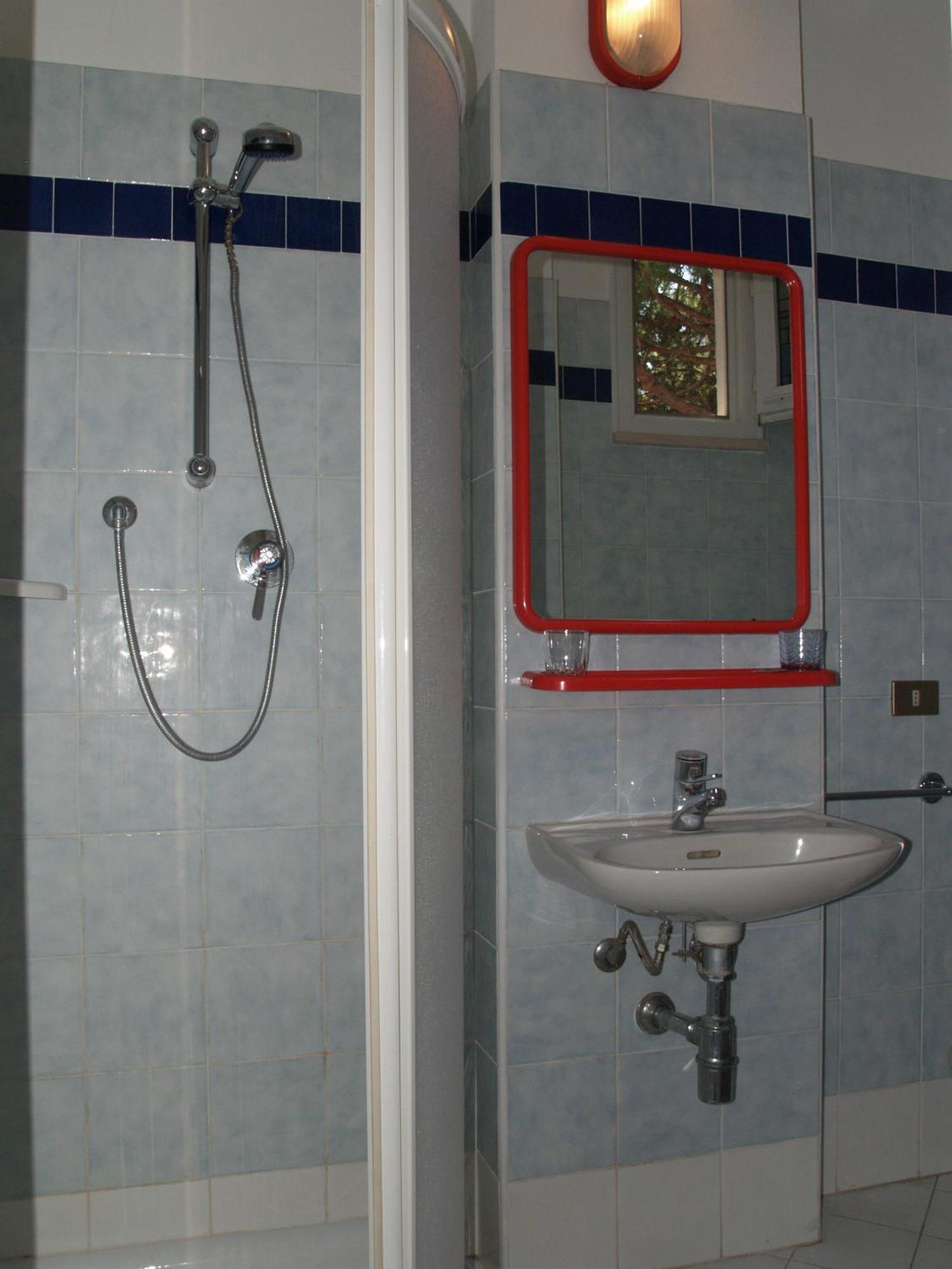 Hotel Acquazzurra 3*