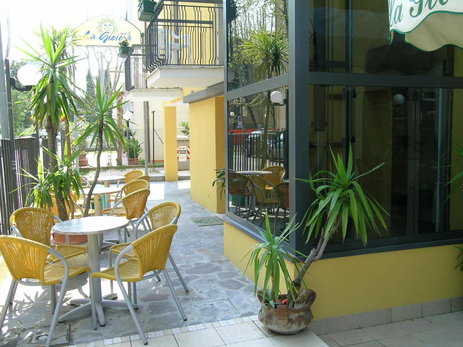 Hotel La Gioiosa 3*
