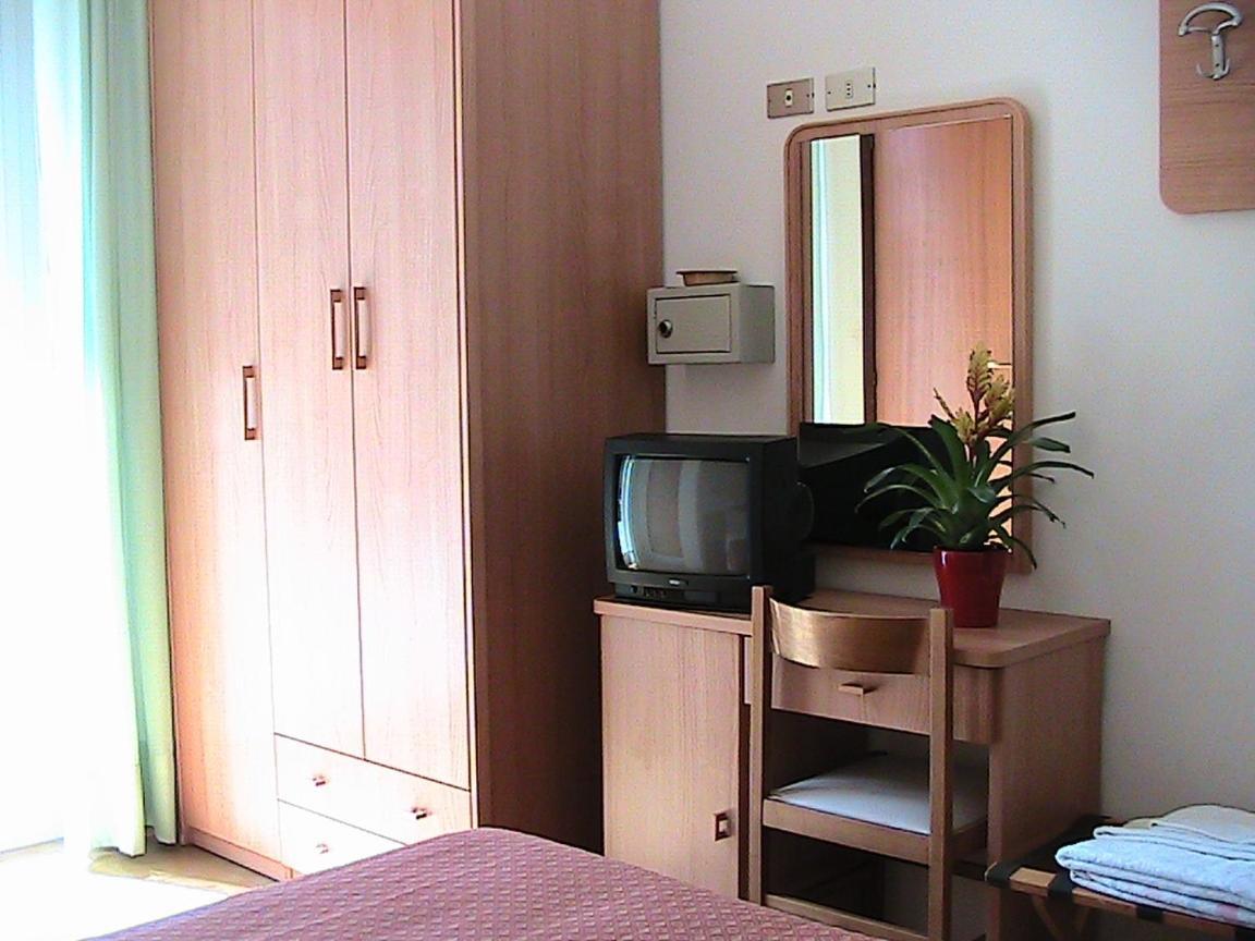 Hotel Universo 3*