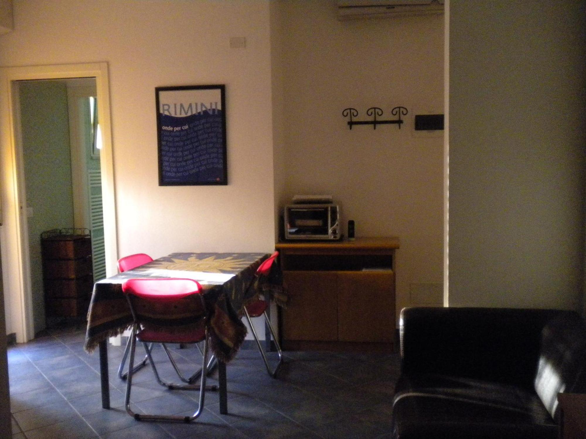 Aparthotel Desiree *