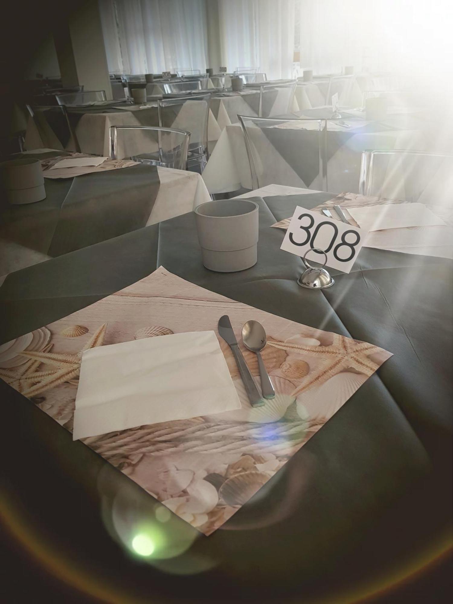Hotel Condor 3*