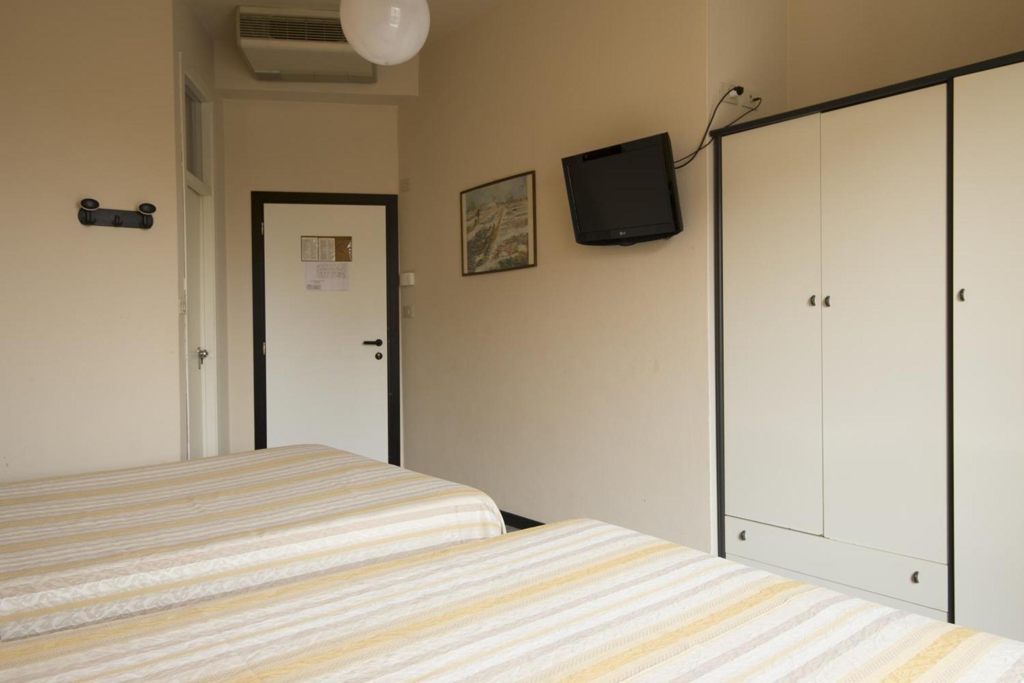 Hotel Airone