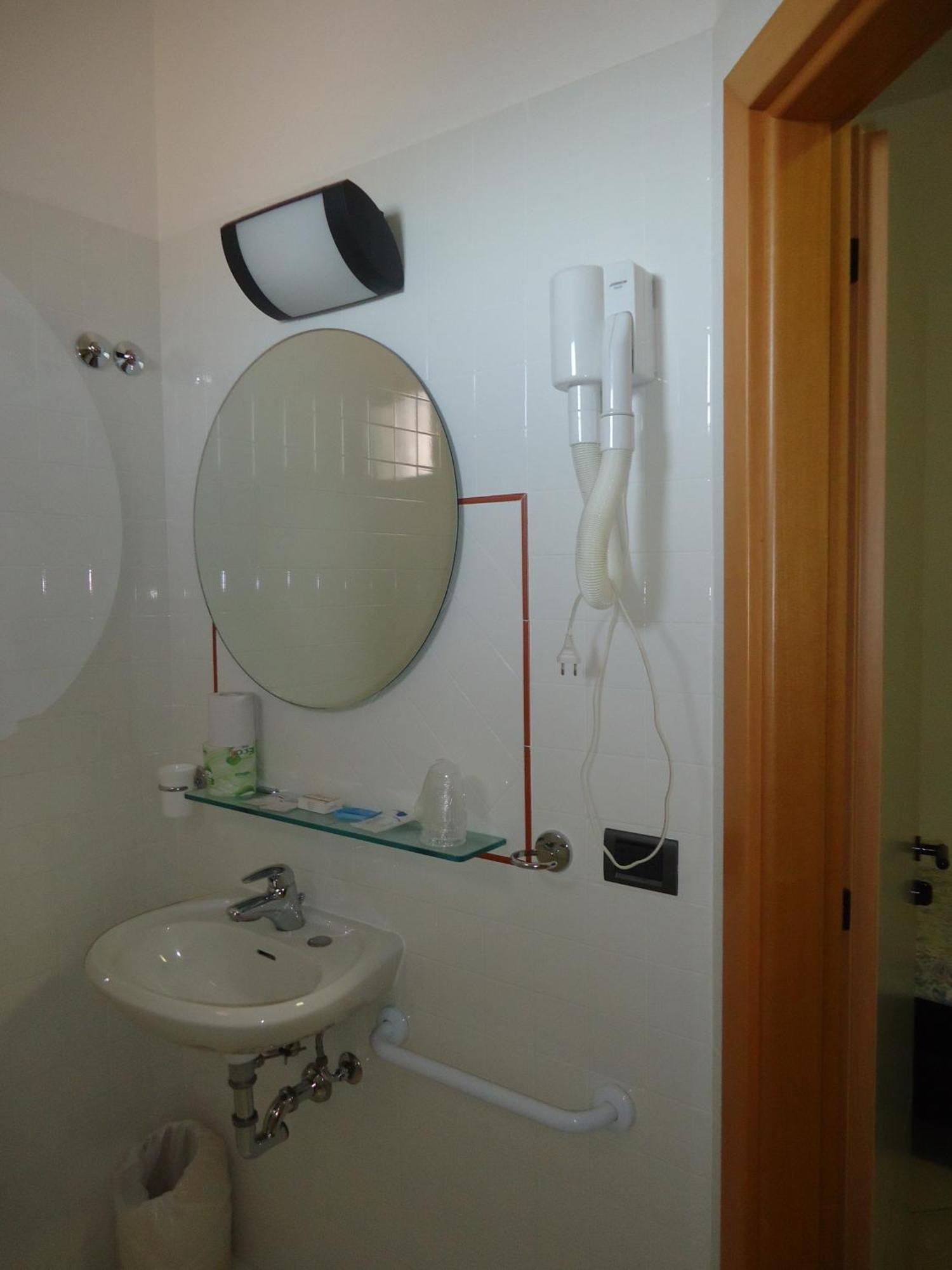 Hotel L&v 3*