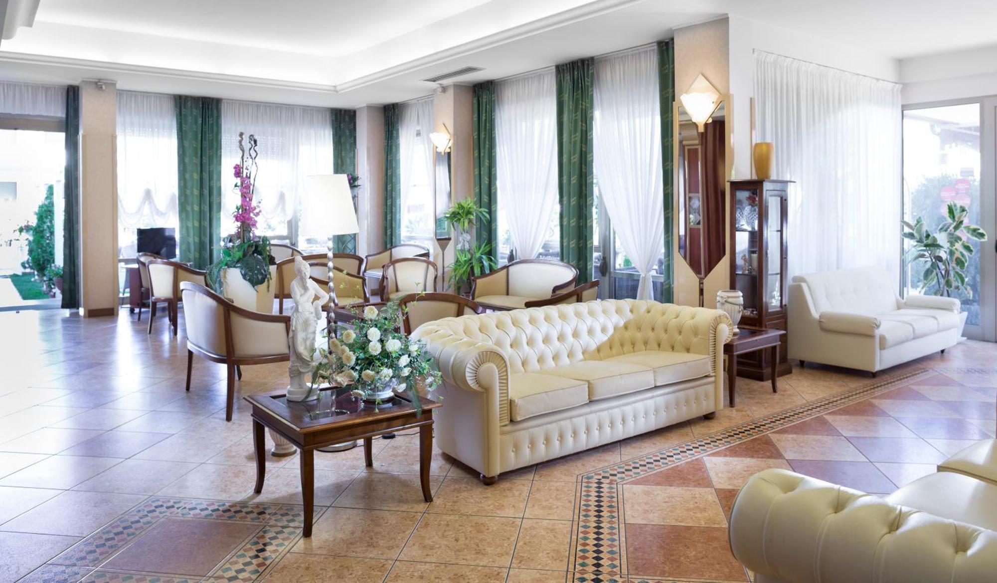 Apollo Hotel Rimini