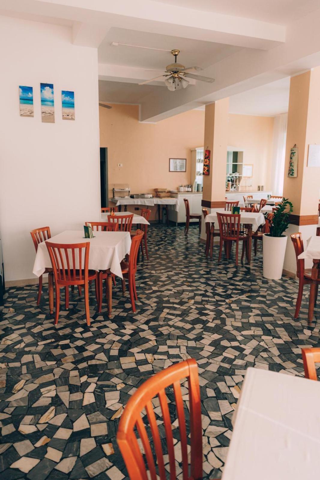 Enna Hotel 2*