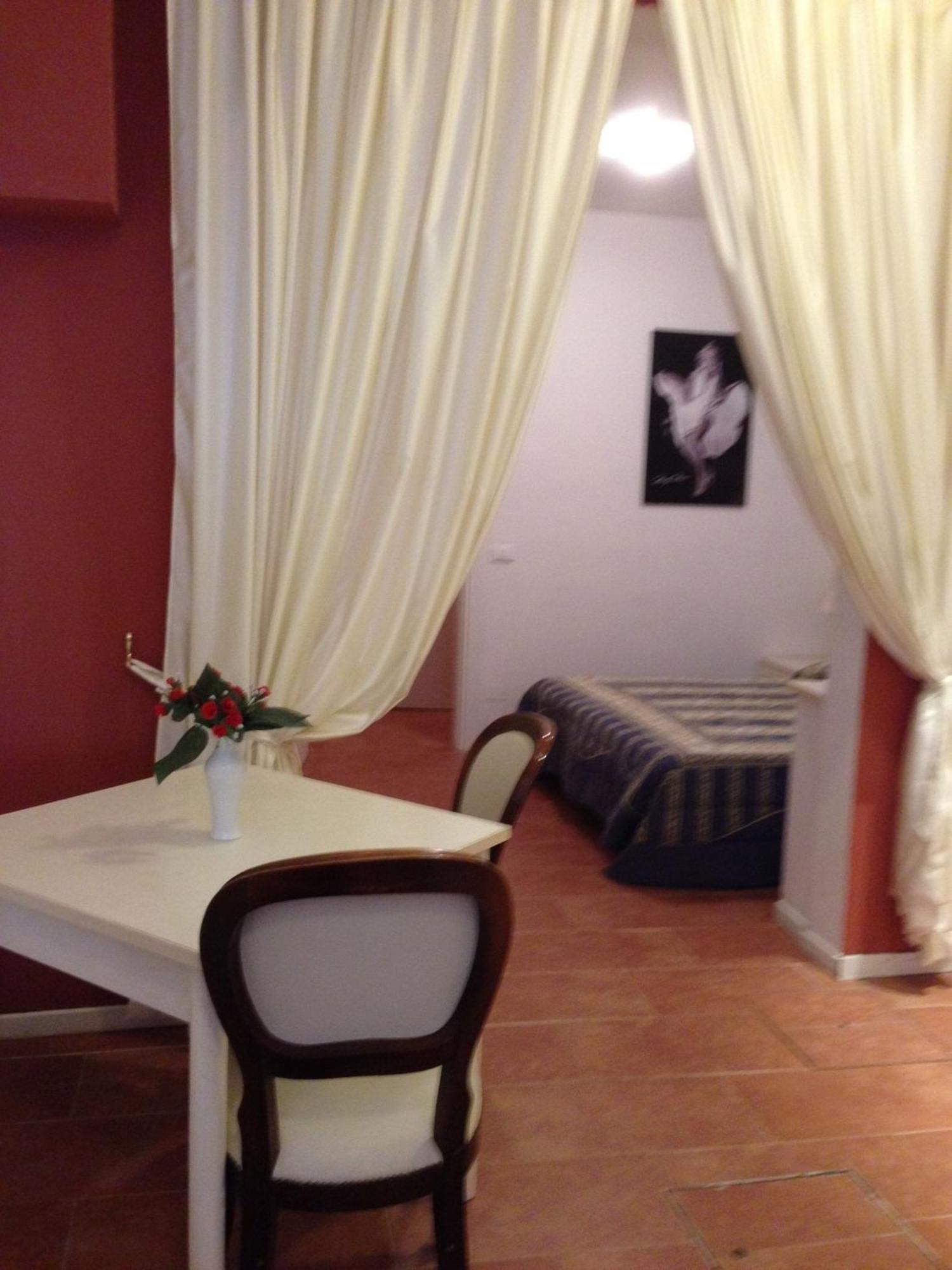 Maria Grazia 3*