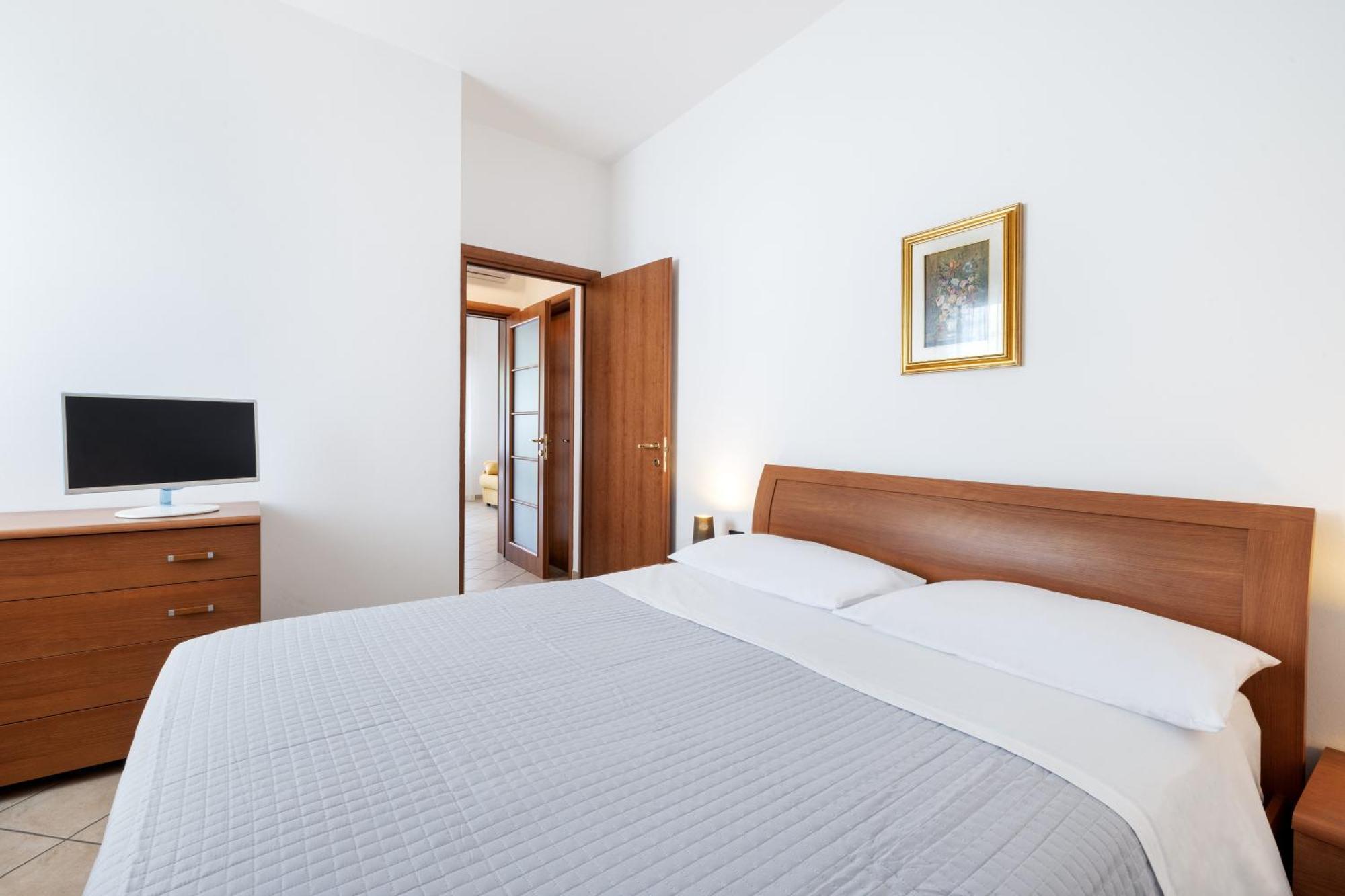 We - Milli House Apartment