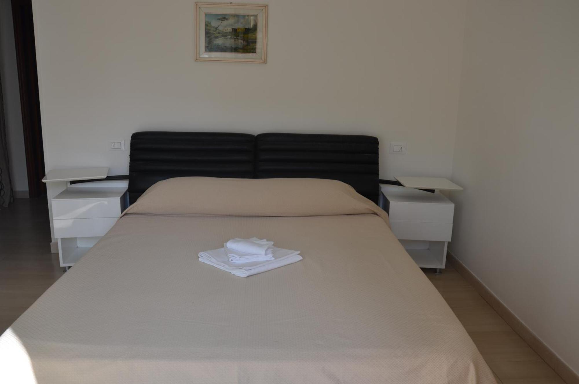 Della Vista Aparthotel *
