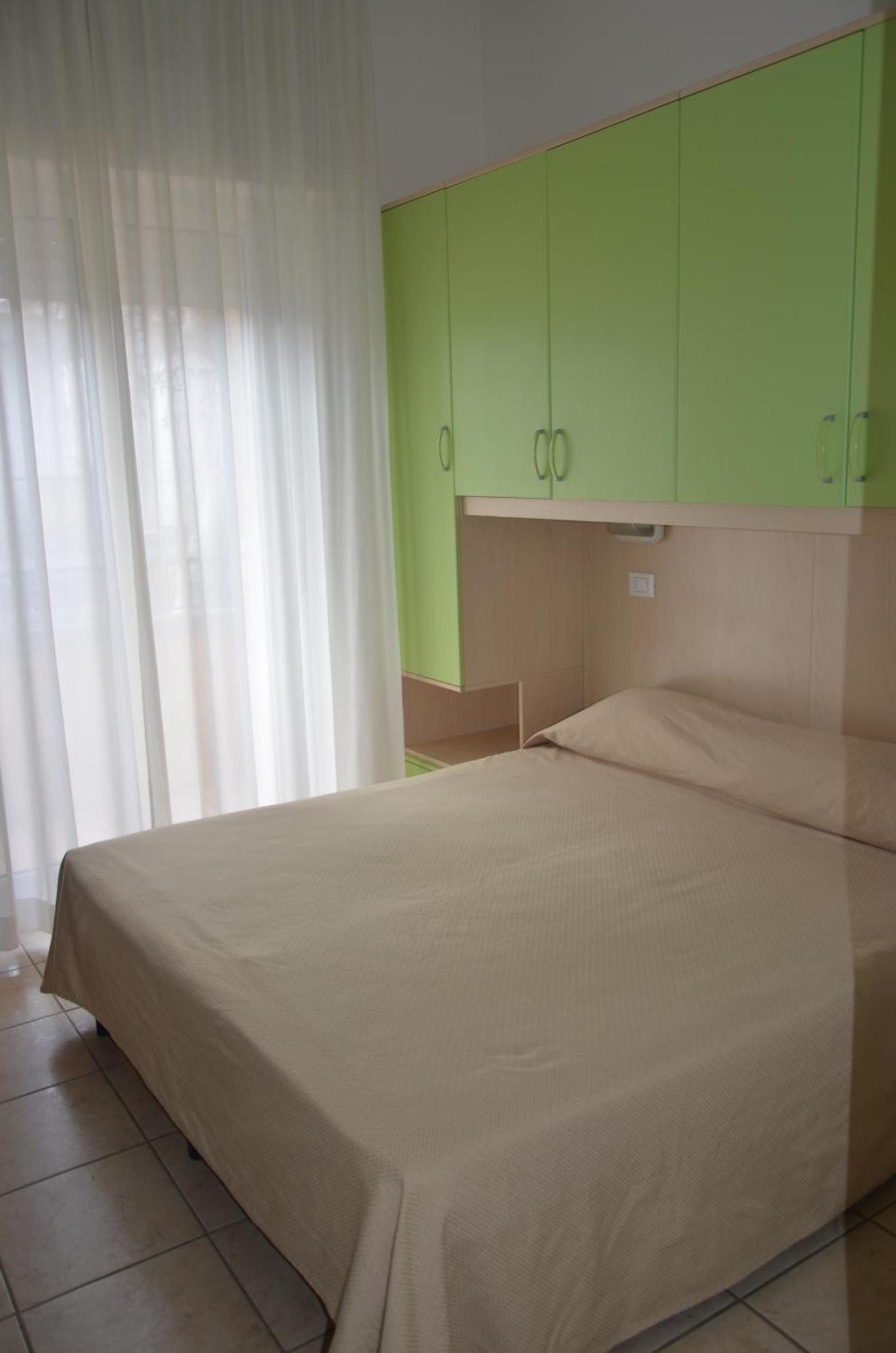 Della Vista Aparthotel Rimini