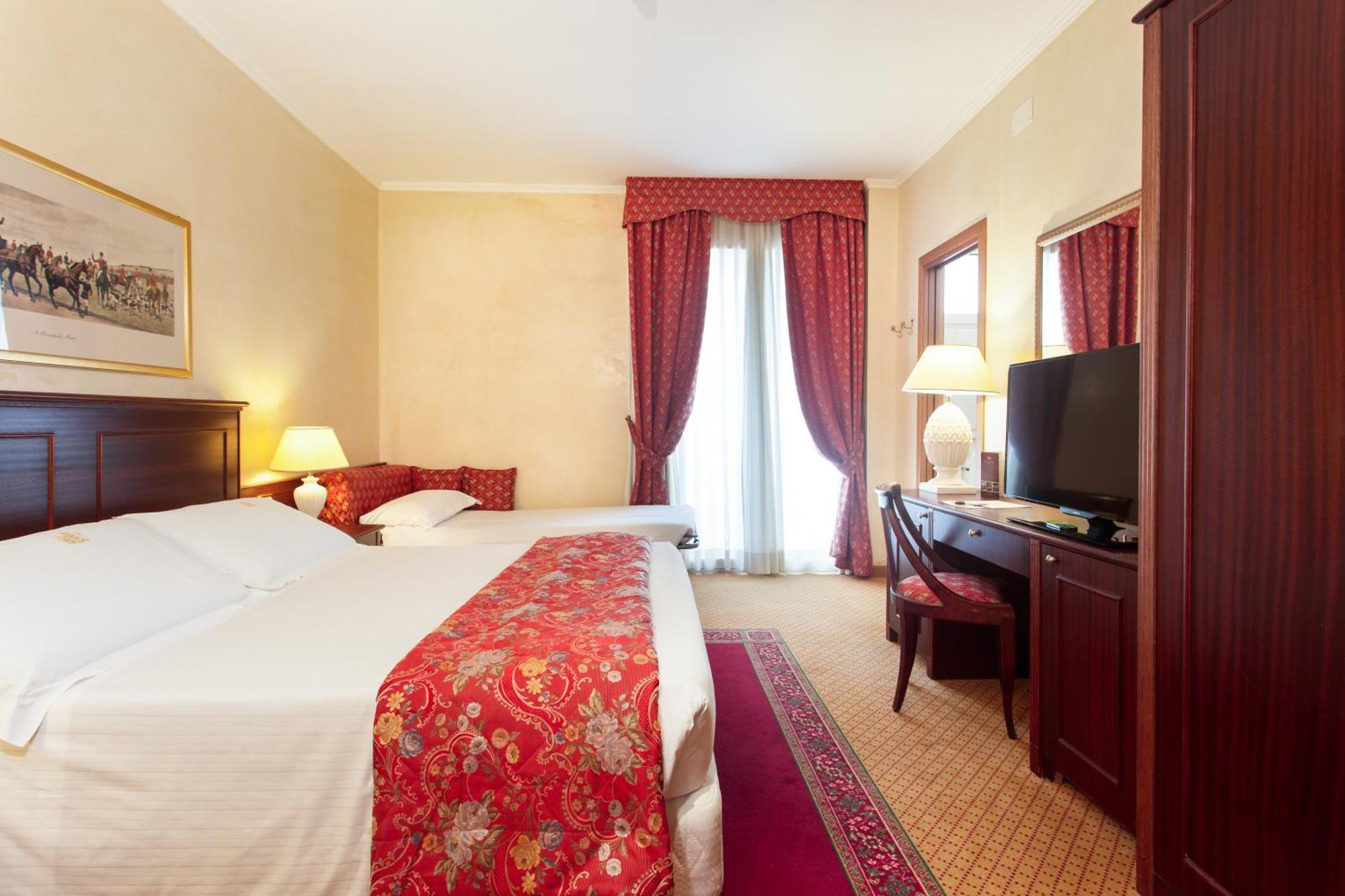 Hotel De Londres 4*