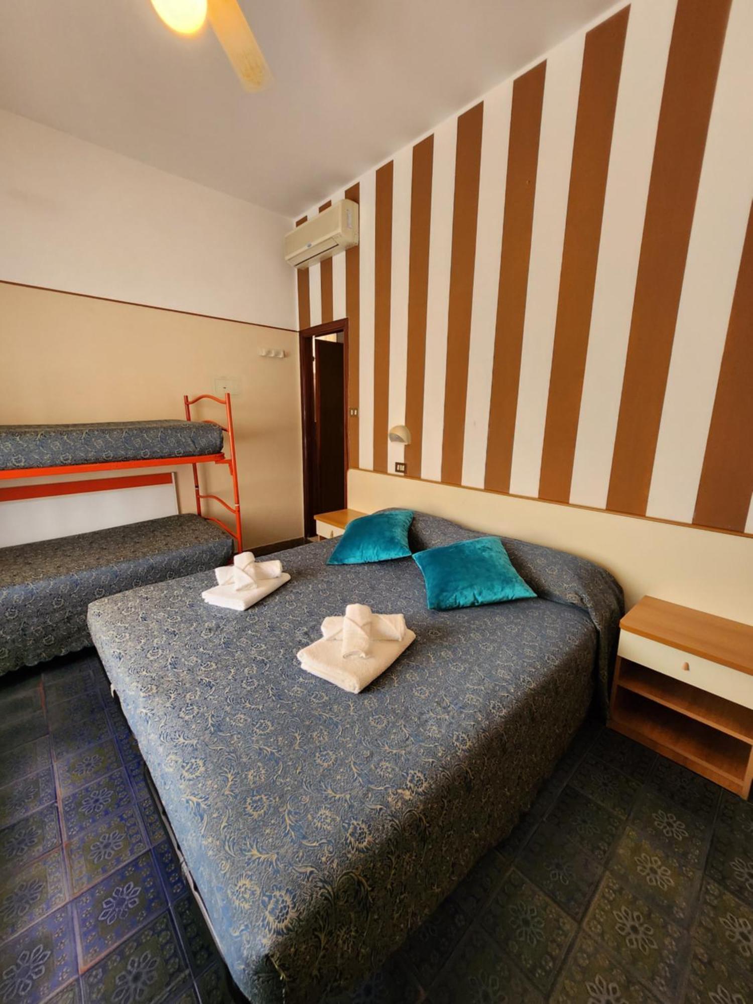 Clan Hotel