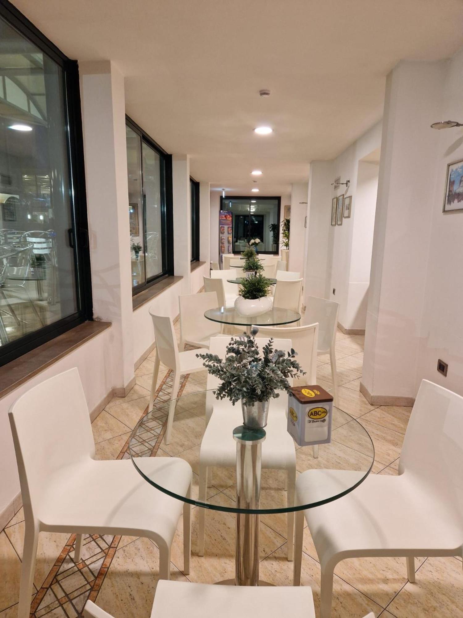 Hotel Caruso