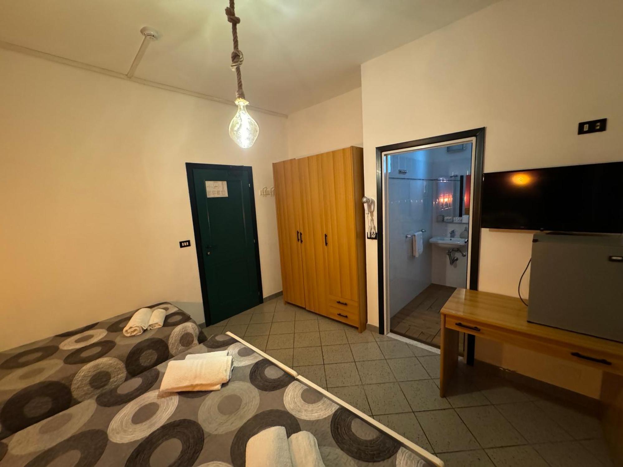 Liston Hotel 3*