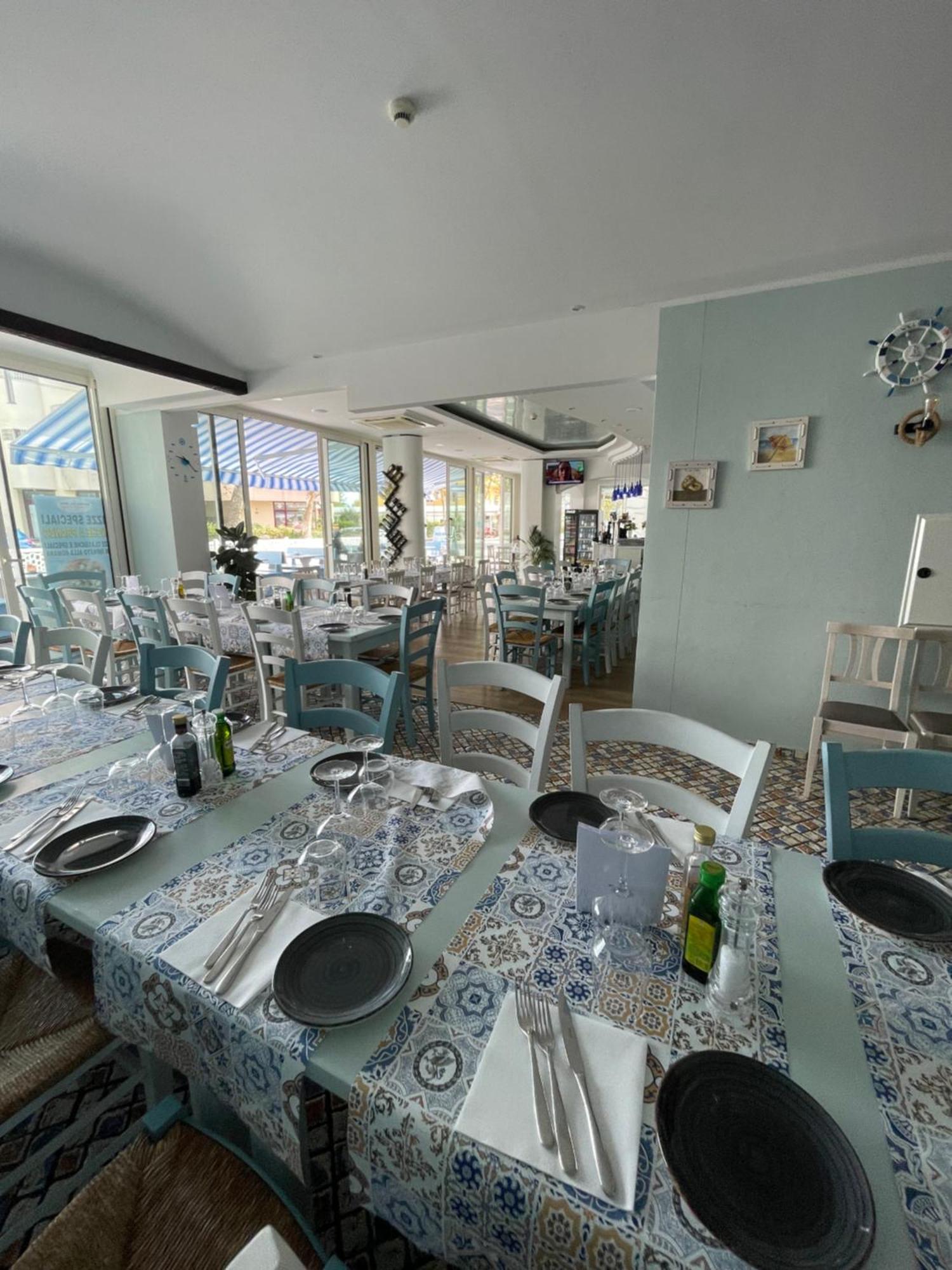 Kennedy Hotel 3*
