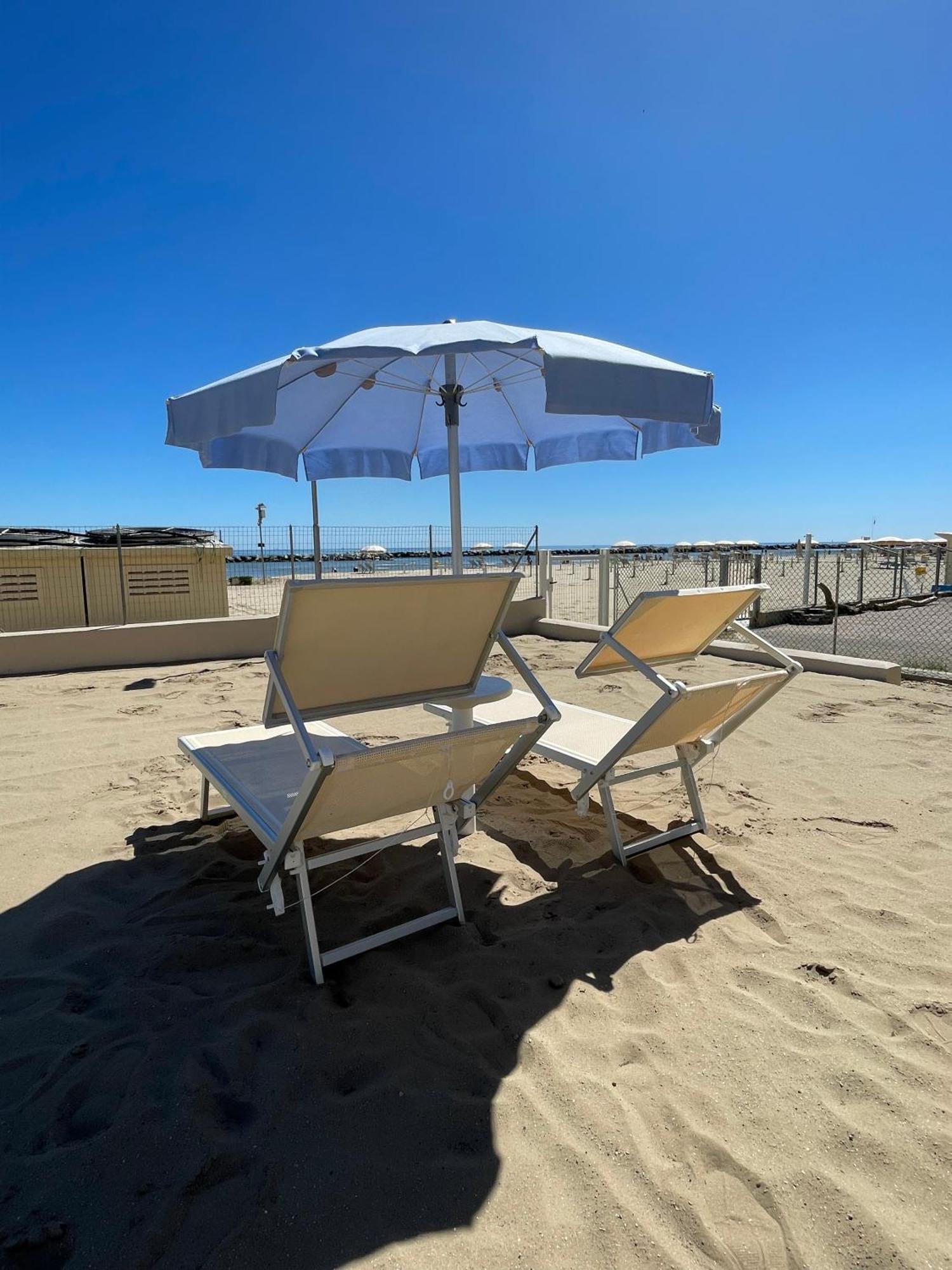Villabaci Sul Mare - Spiaggia Privata * Rimini