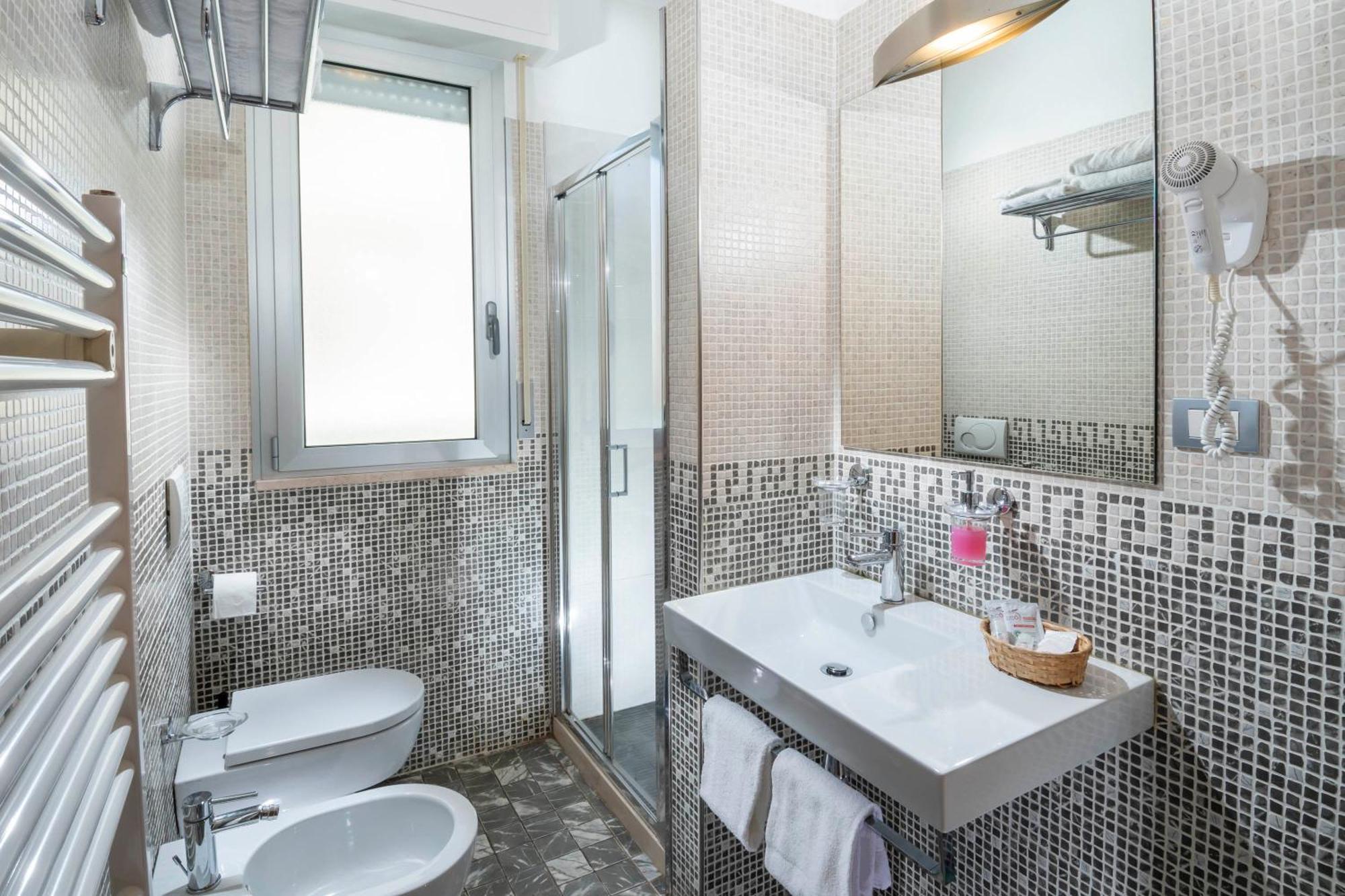 Marzia Aparthotel 3*