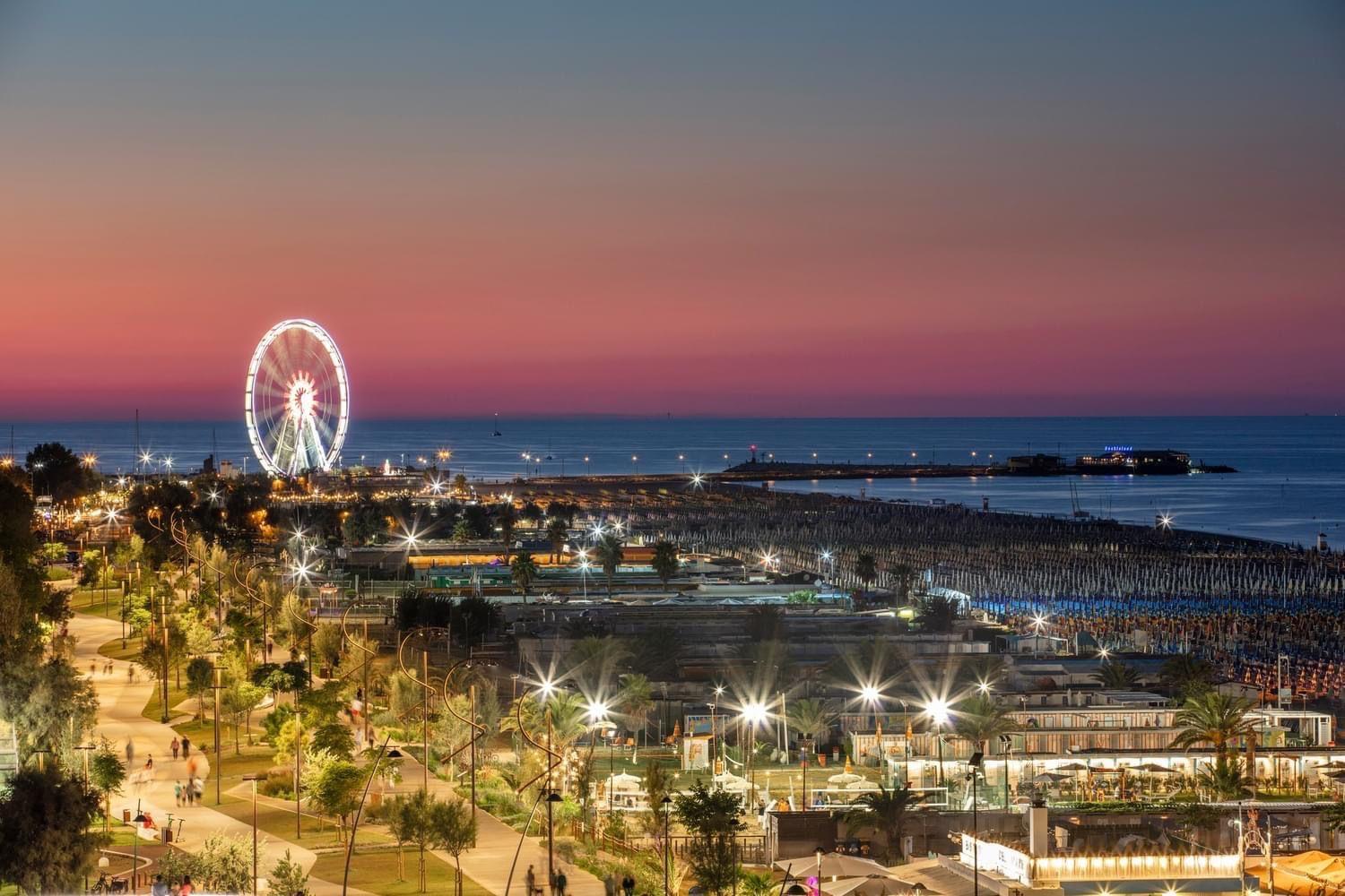 Appartement Con Posto Auto Privato A Marina Centro Mare Rimini